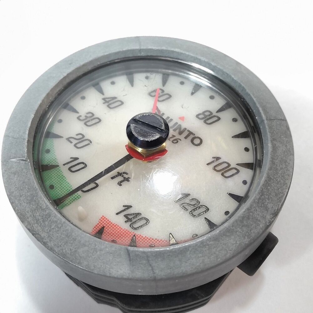 Suunto SM16 150ft Depth Gauge Scuba Dive Puck Module + Max Depth Gauge