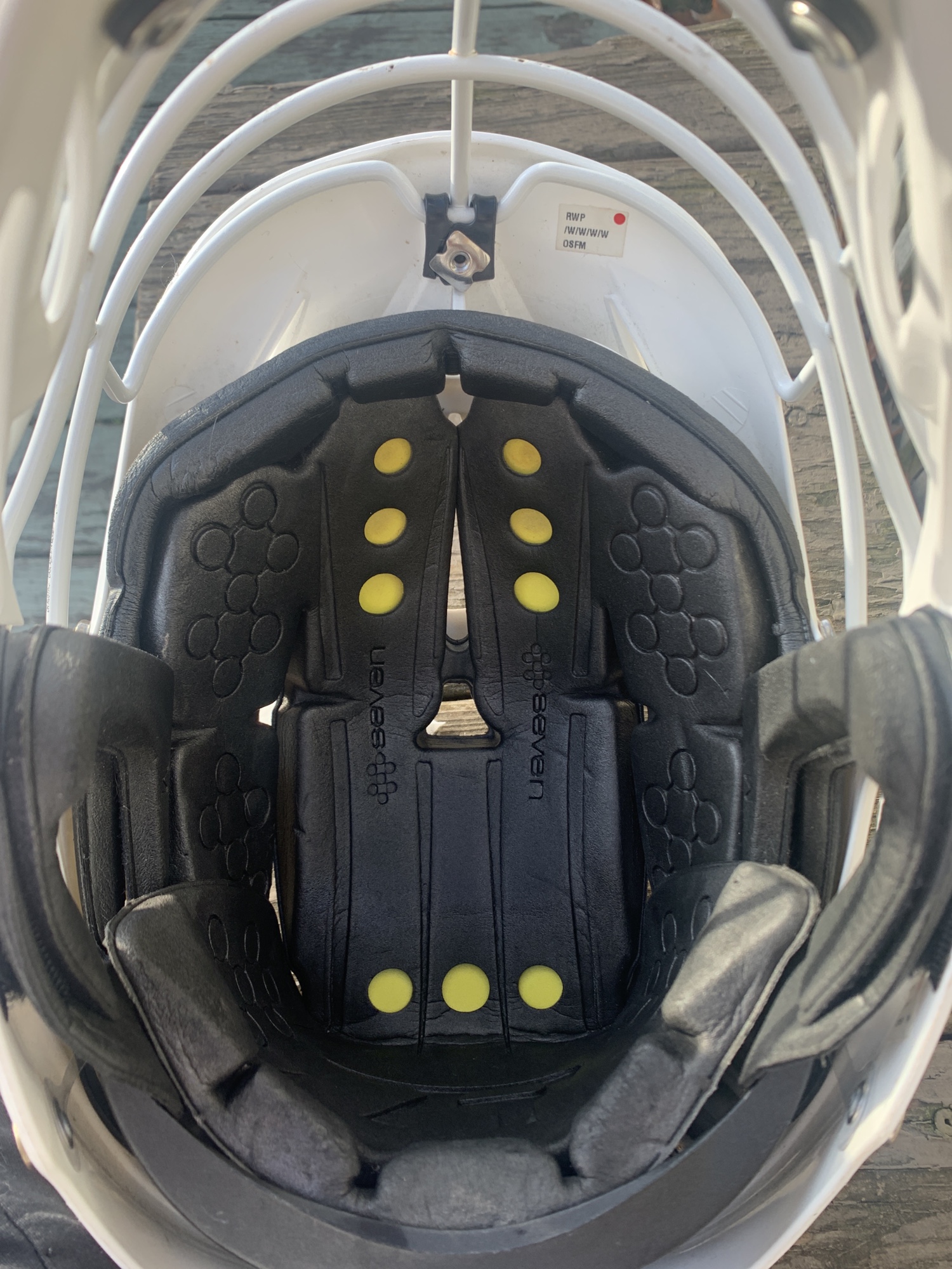 Used Cascade R Helmet SidelineSwap