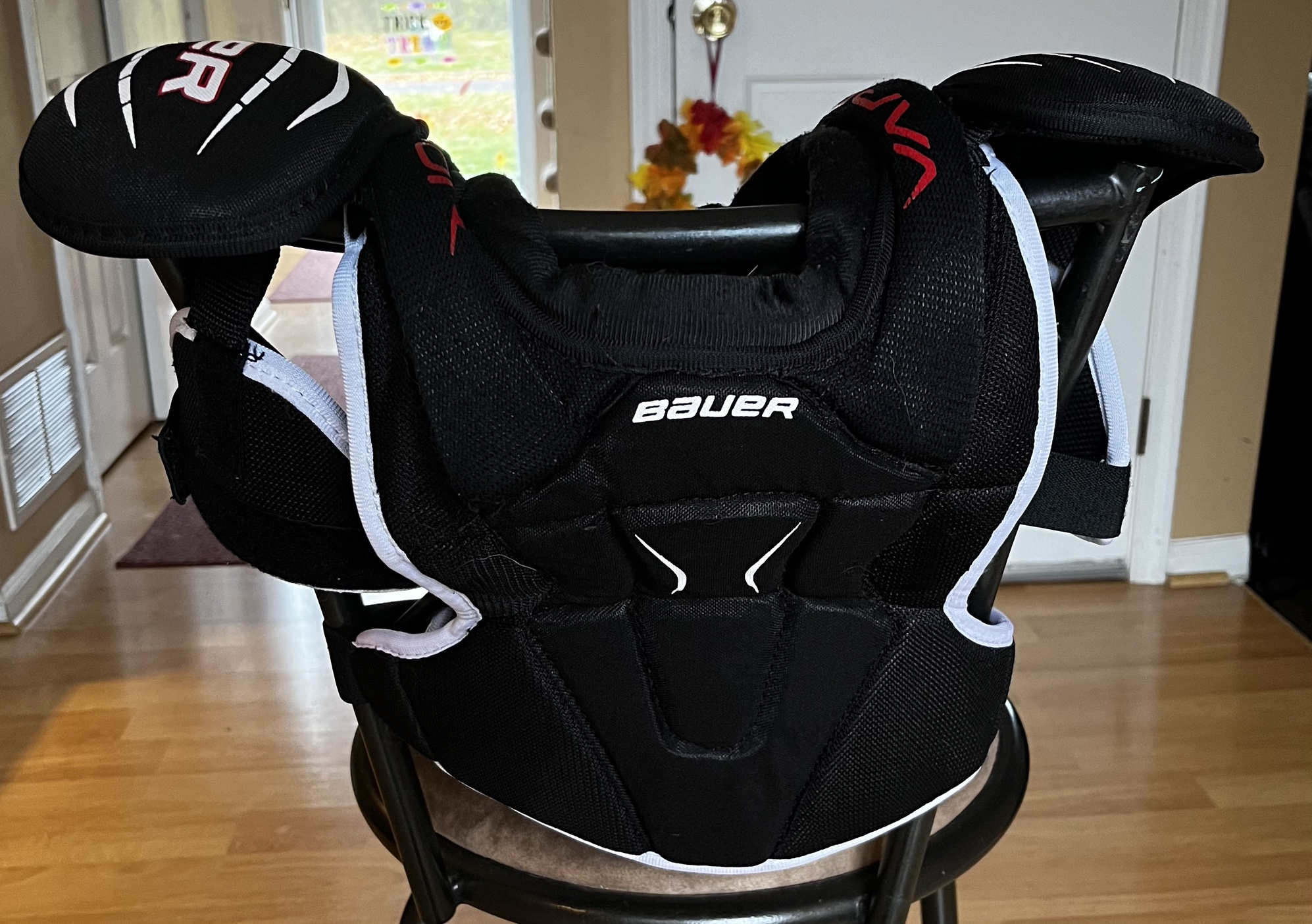 Junior Small Bauer Vapor X800 Shoulder Pads SidelineSwap