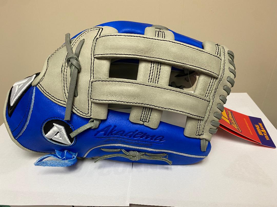 New Akadema Turino Outfield Baseball Glove 13.00 Blue Gray RHT not