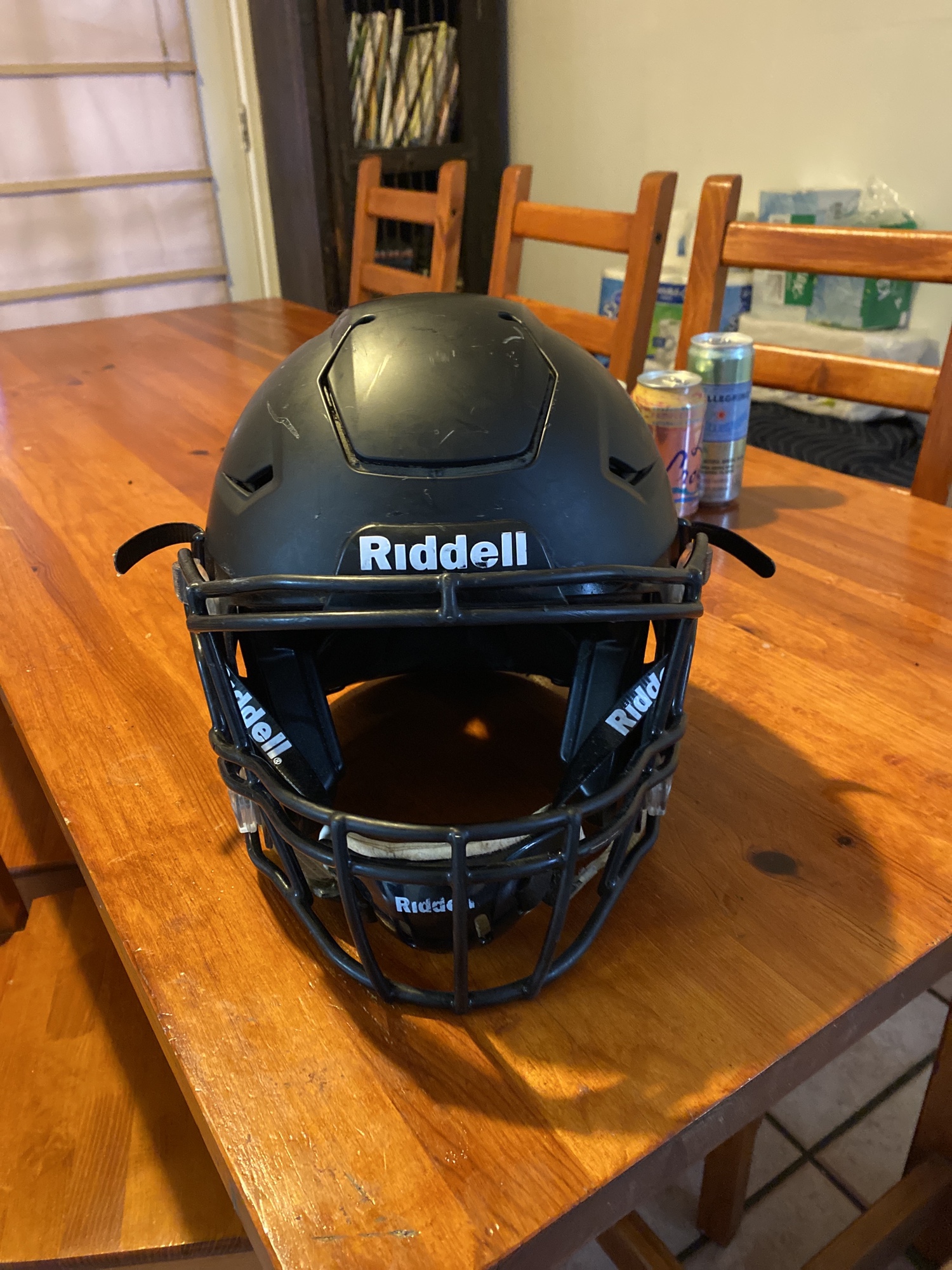 Used Medium Riddell SpeedFlex Helmet SidelineSwap