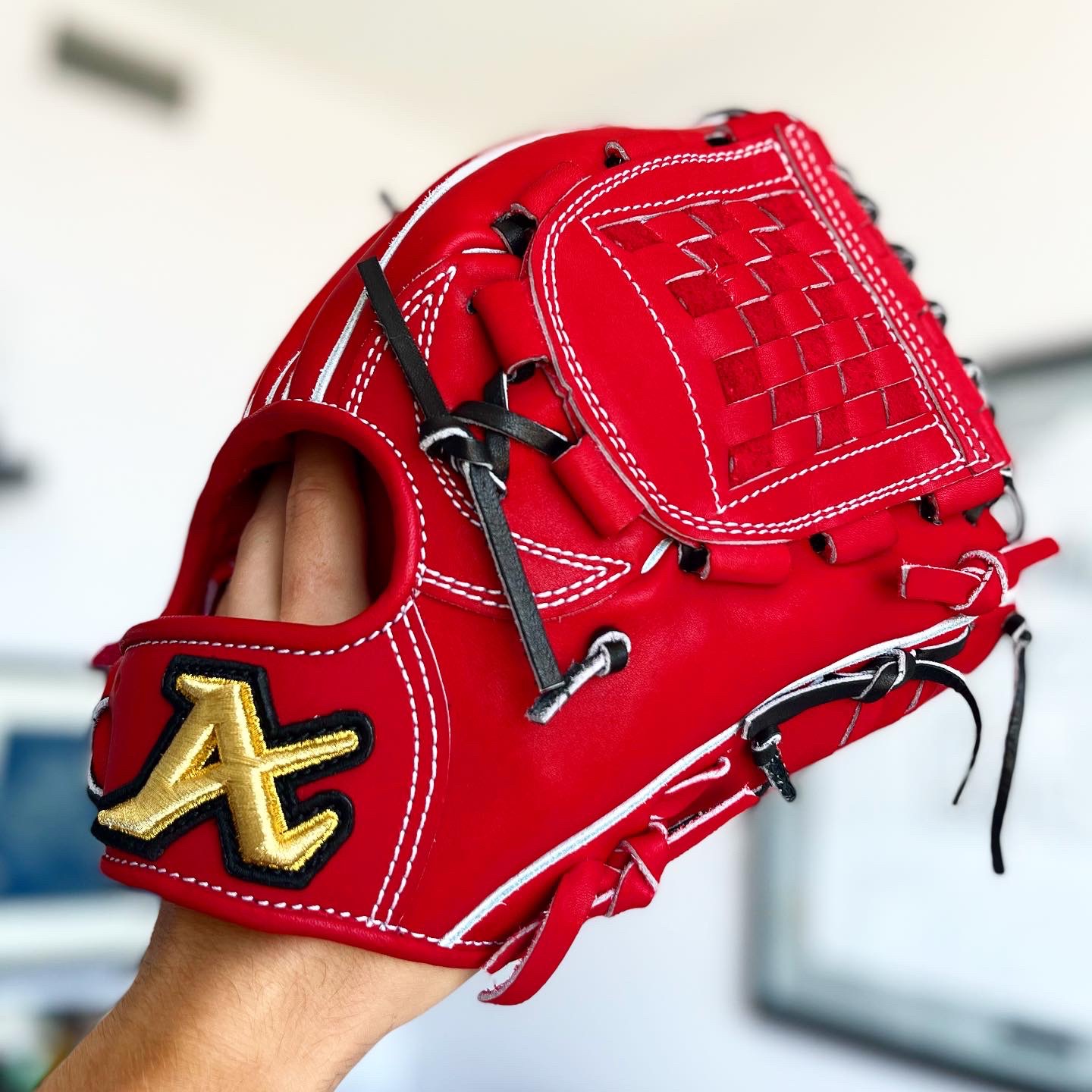 Rare Atoms Japanese glove SidelineSwap