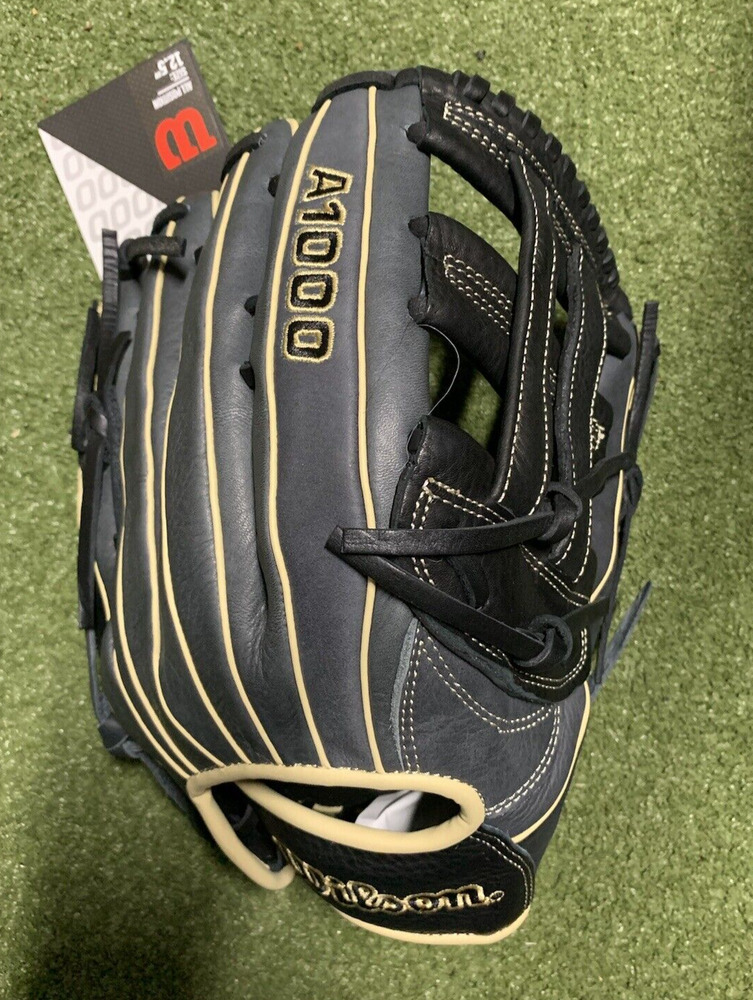 Wilson A1000 1750 12.5" Outfielders Baseball Glove RHT New