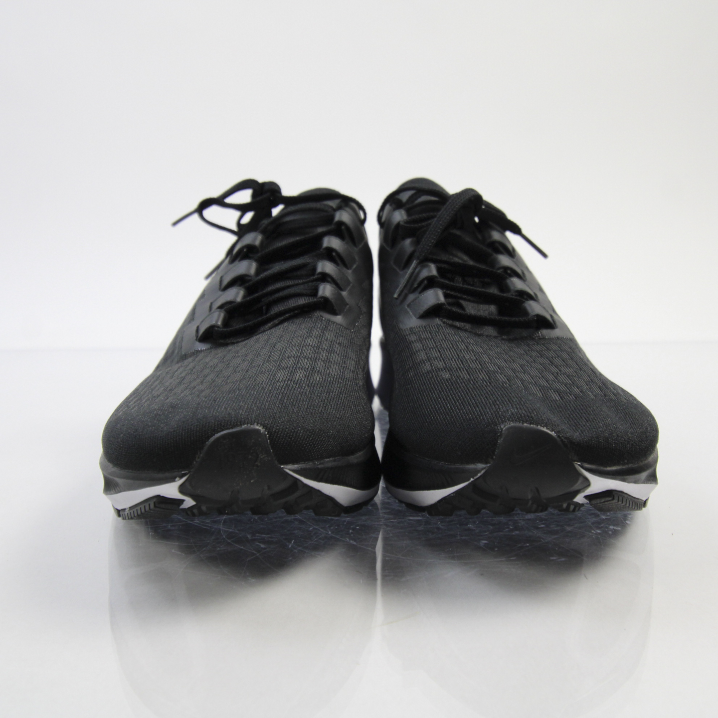 Nike Running & Jogging Shoes Men's Black/White New with Defect 12.5 SidelineSwap