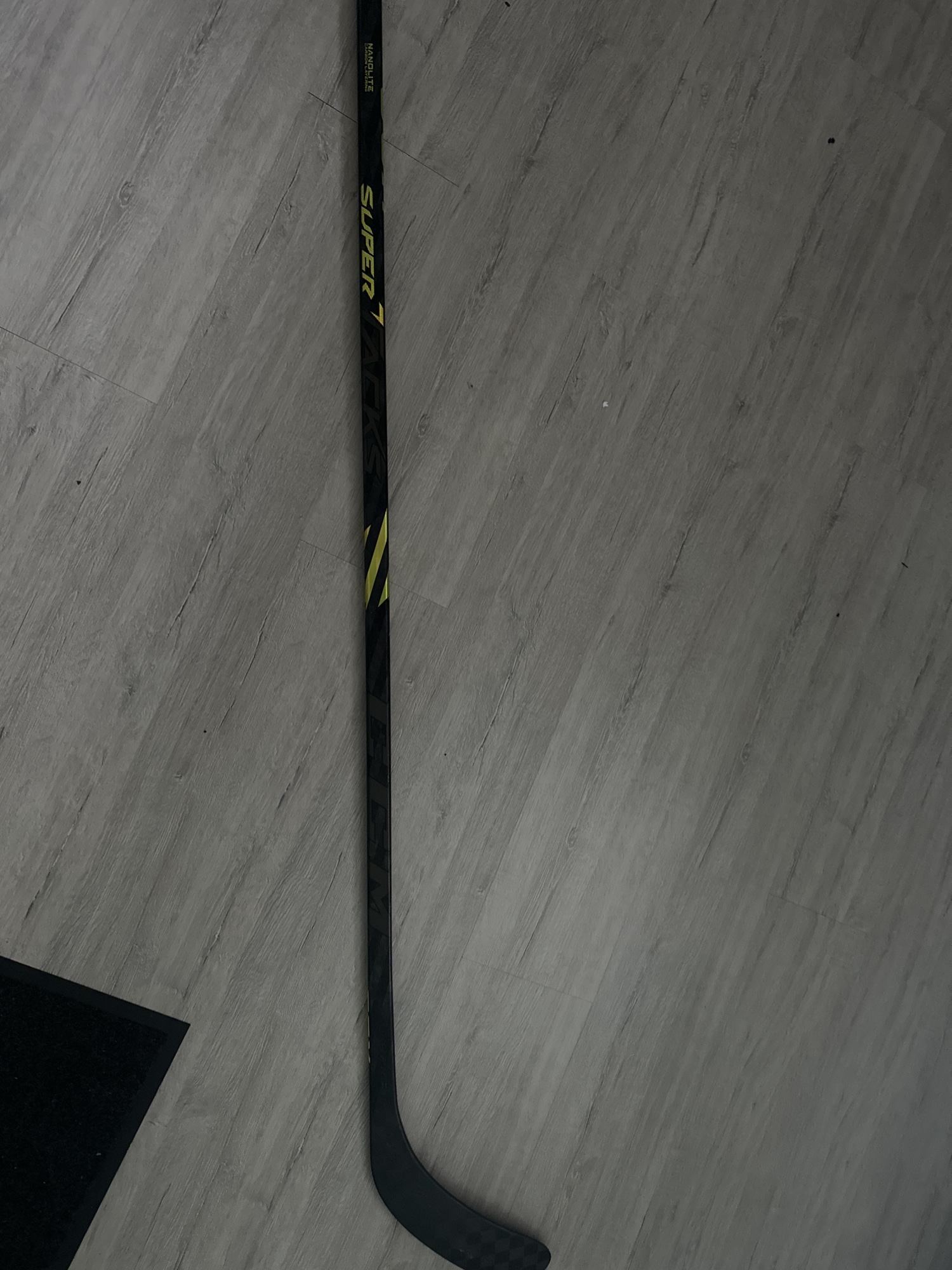 Intermediate Right Handed P88 Super Tacks AS4 Pro Hockey Stick