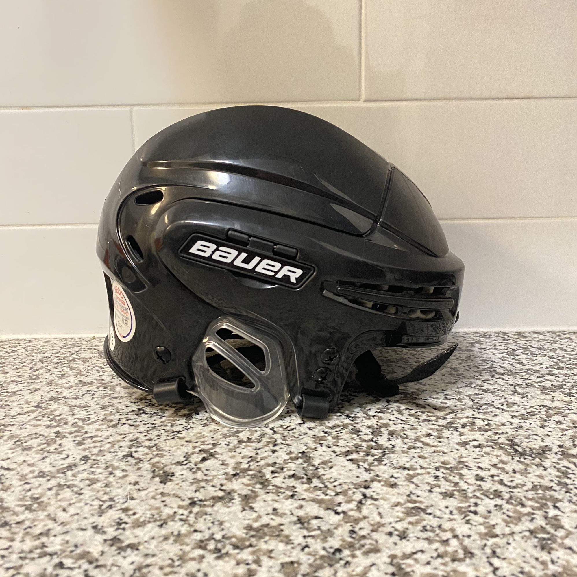 Used Medium Bauer 5100 Helmet SidelineSwap