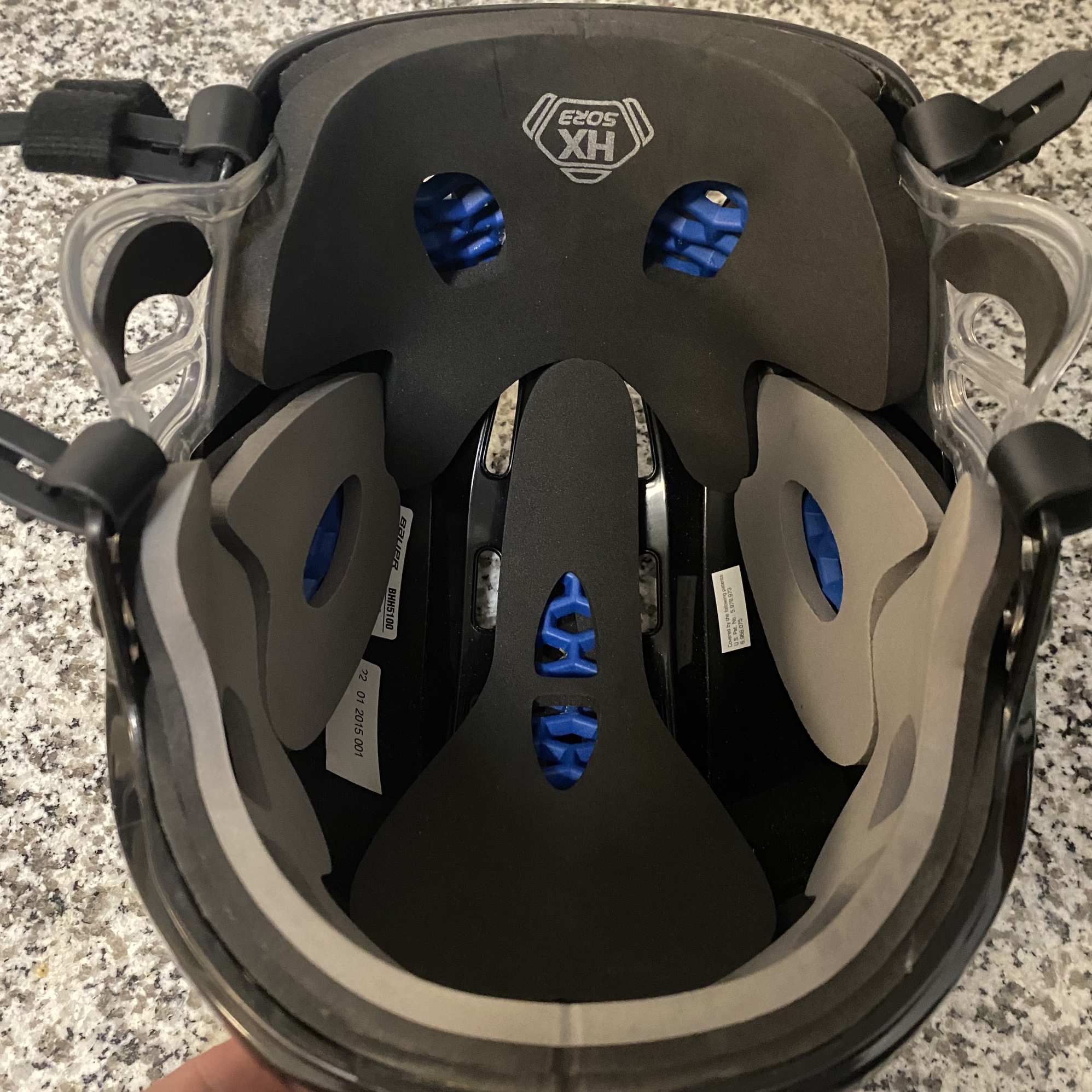 Used Medium Bauer 5100 Helmet SidelineSwap