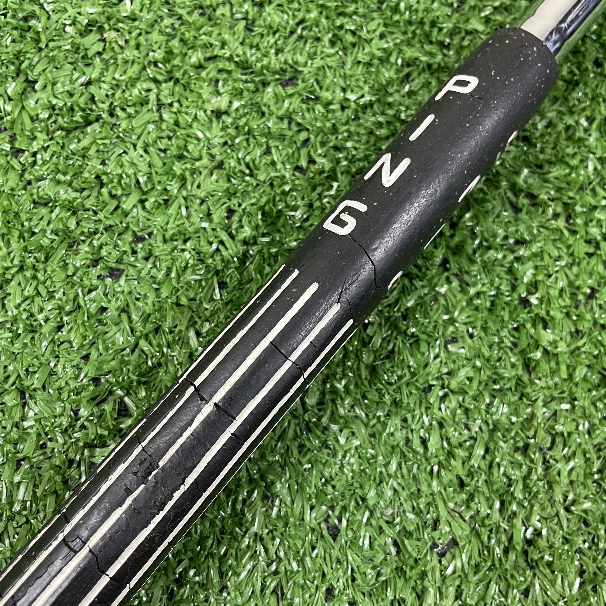 Ping Zing Black Dot 1 Iron KTM Steel Shaft RH 39.75” Original Grip