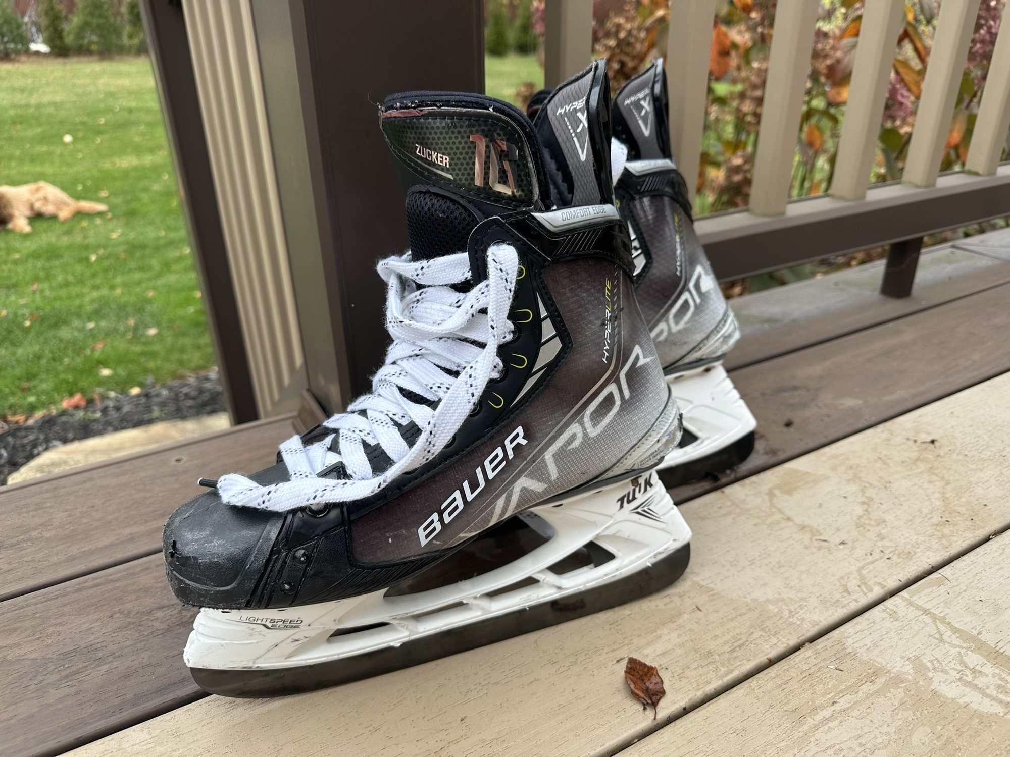 Pro Stock Bauer Vapor Hyperlite Skates Size 8.5 Fit 2; With Steel