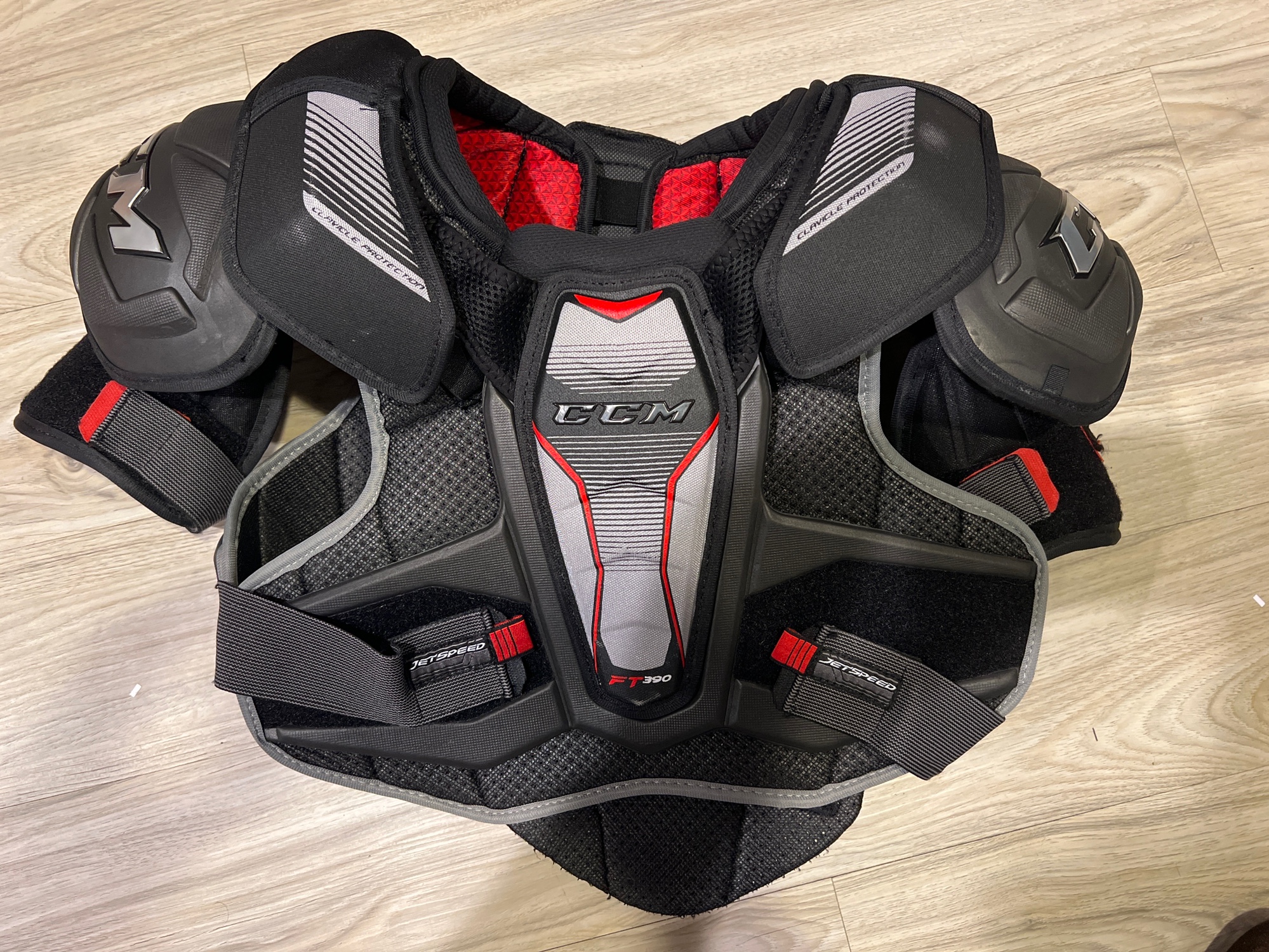 Senior Large CCM JetSpeed FT390 Shoulder Pads SidelineSwap