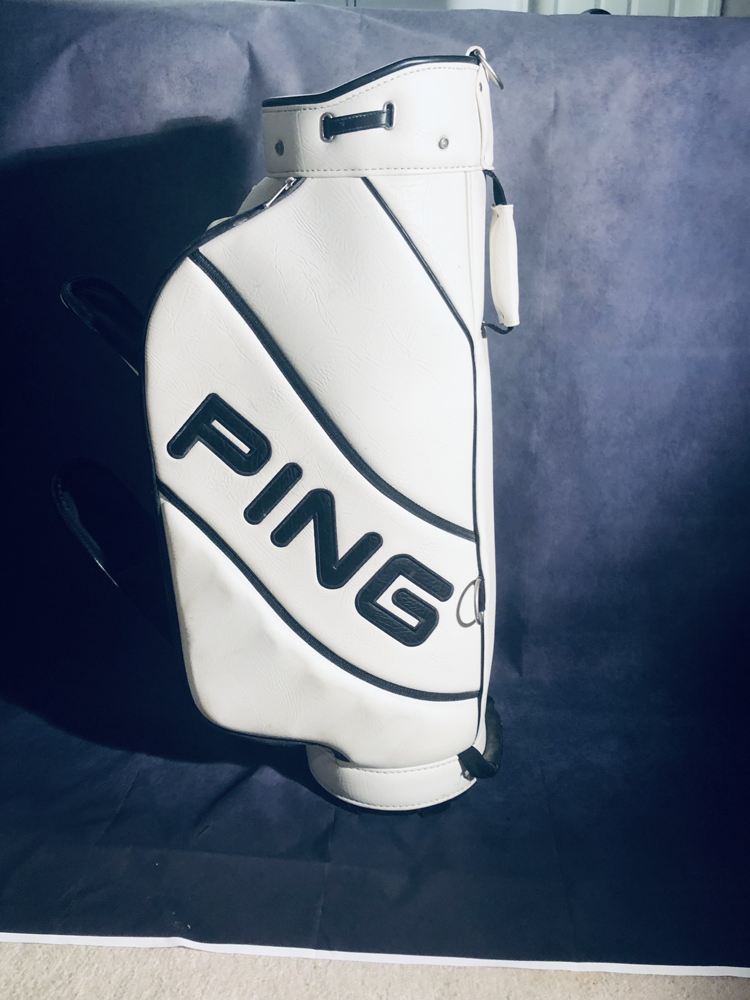 Ping leather golf bag SidelineSwap
