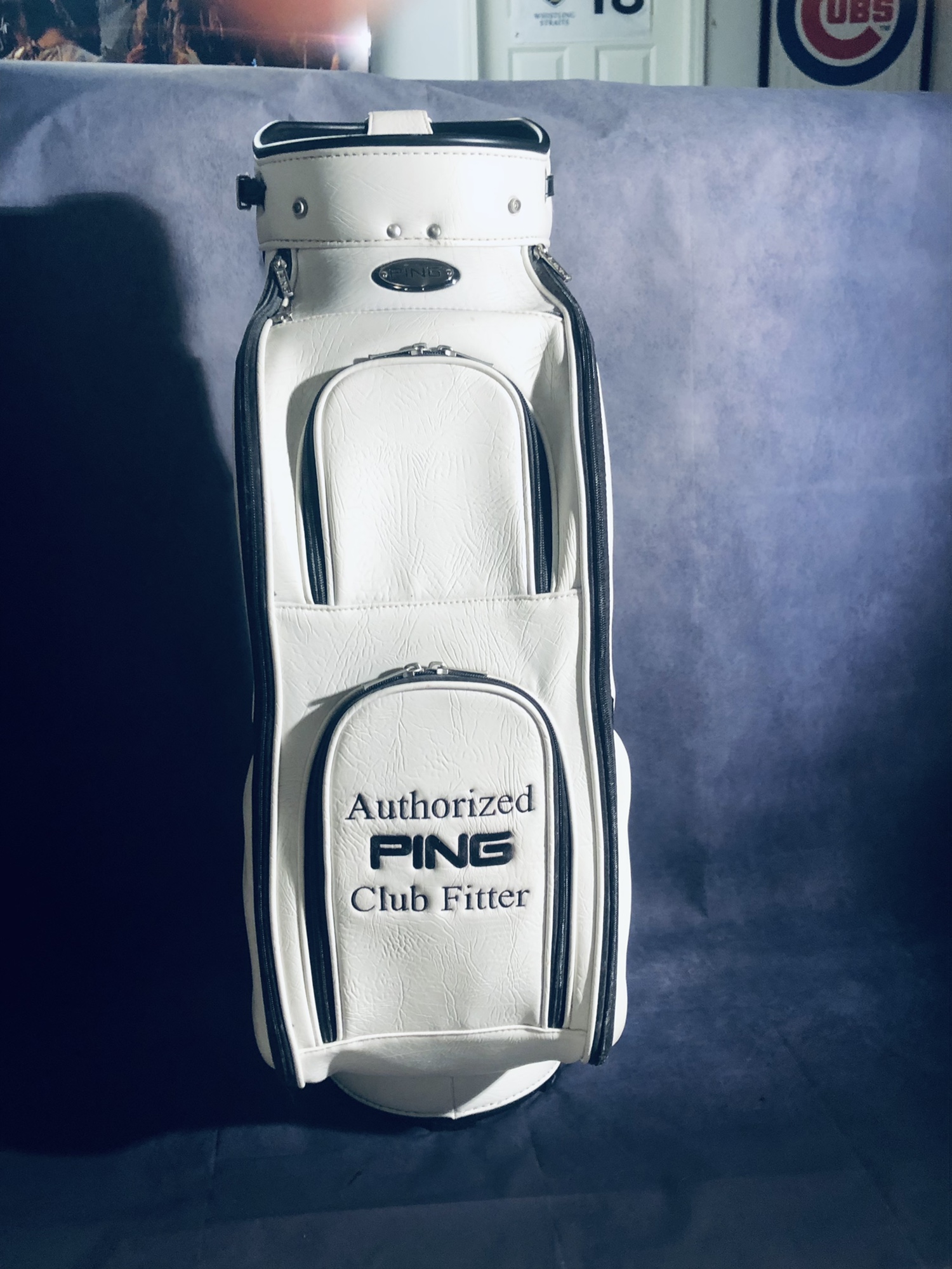 Ping leather golf bag SidelineSwap