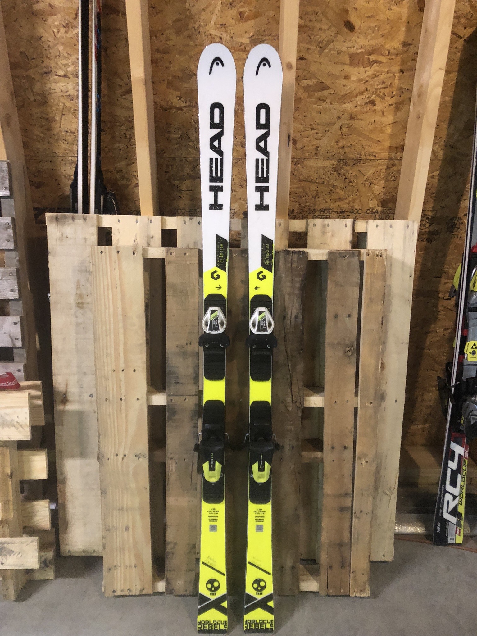 Used HEAD 159 cm Racing World Cup Rebels i.GS RD Skis With