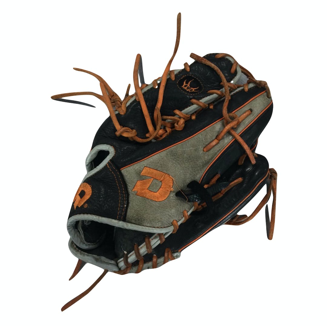 demarini gloves
