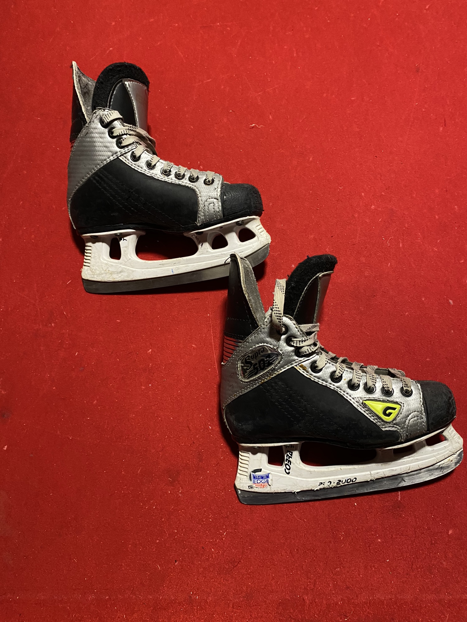 Used Graf Regular Width Size 3 Supra 502 Hockey Skates SidelineSwap