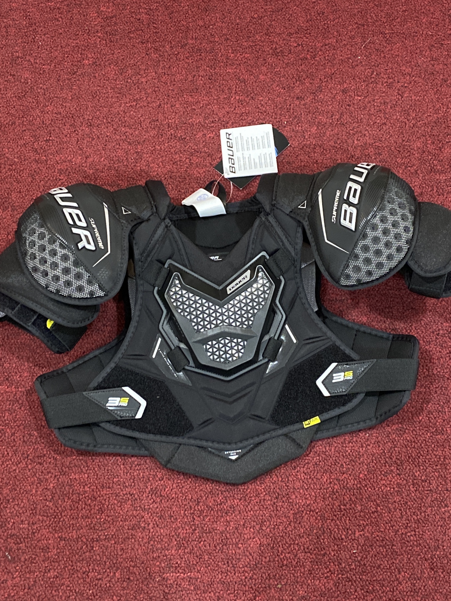 Medium Bauer Supreme 3S Pro Shoulder Pads ItemJT3SD SidelineSwap