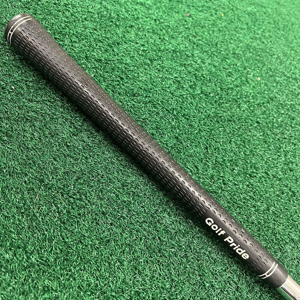 Maxfli Golf REVOLUTION Multilayer PITCHING WEDGE Right Handed Steel DG