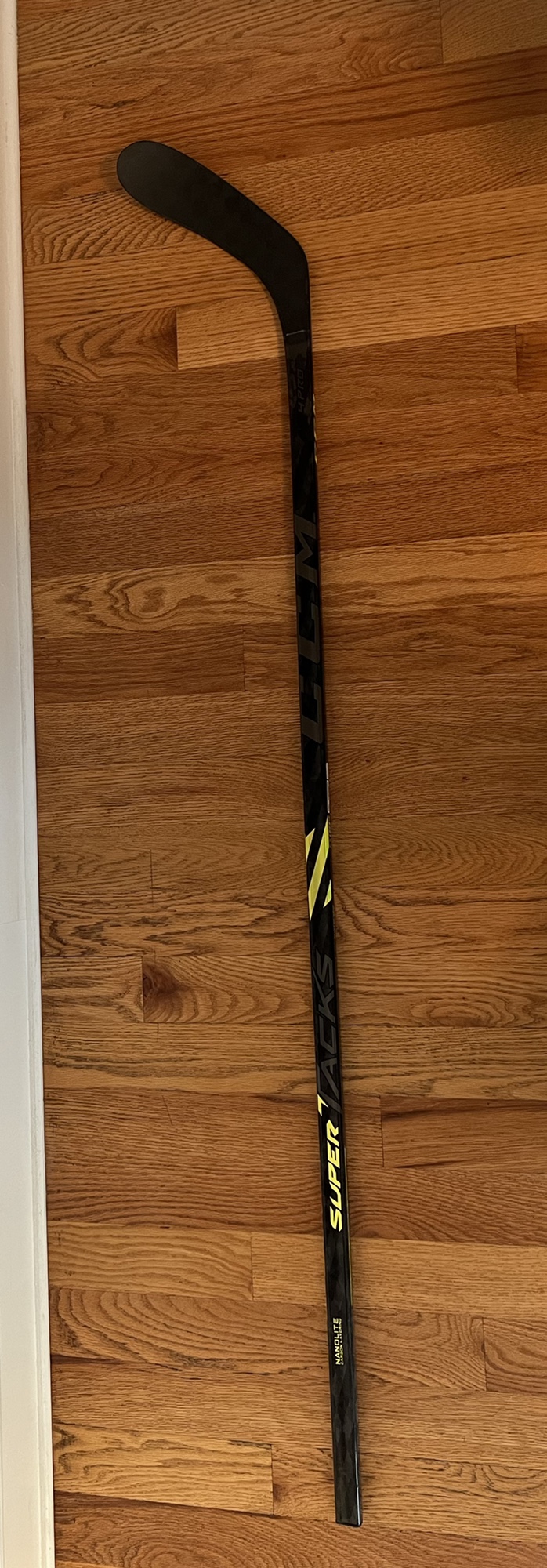 CCM Super Tacks AS4 Pro P28 75 Flex Left Shot Stick SidelineSwap