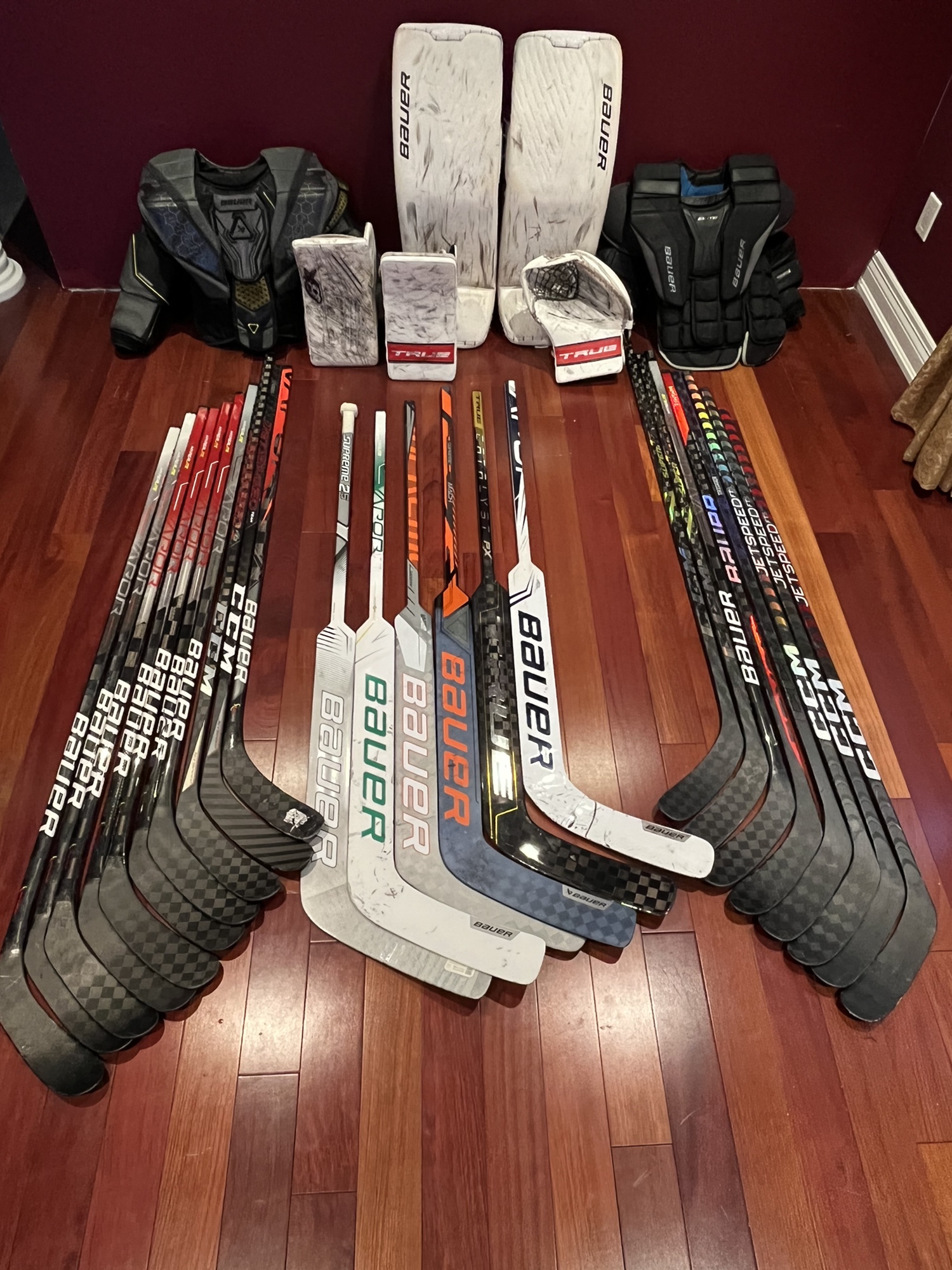 all-types-of-hockey-sticks-goalie-sticks-and-goalie-gear-sidelineswap