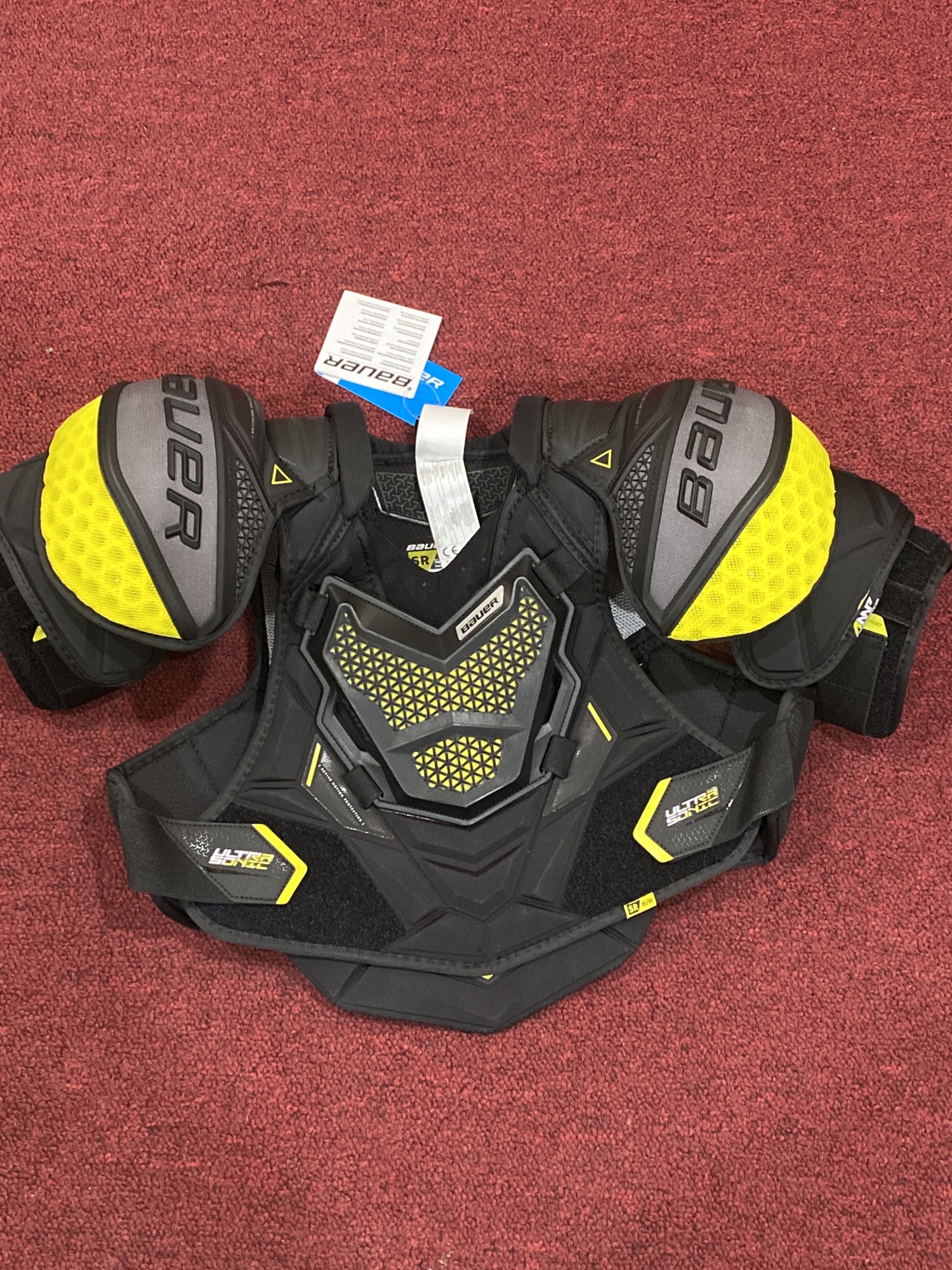 Senior Medium Bauer Supreme Ultrasonic Shoulder Pads ItemJTUSM SidelineSwap