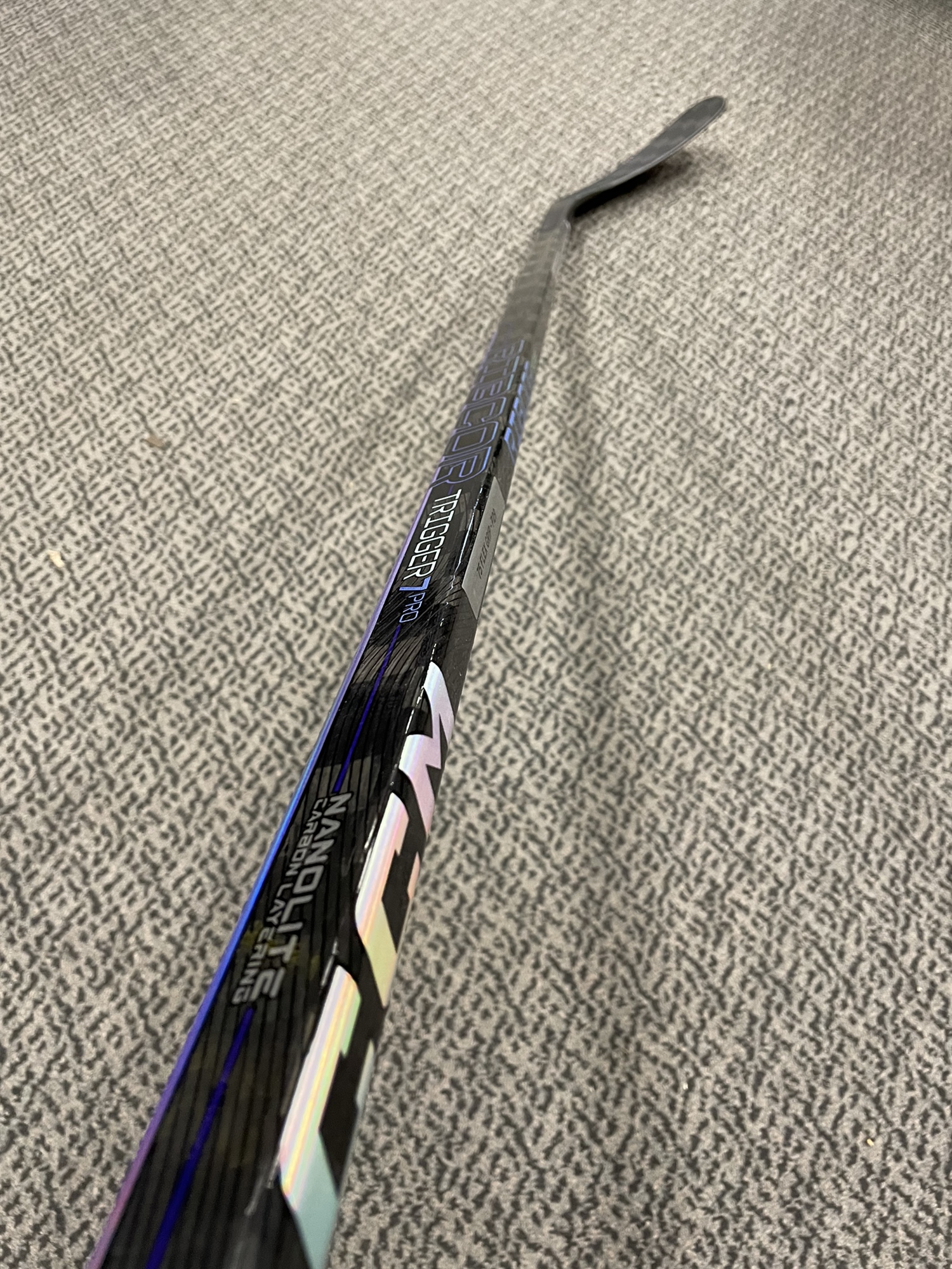 CCM Trigger 7 Pro 75 Flex P29 curve right hand stick | SidelineSwap