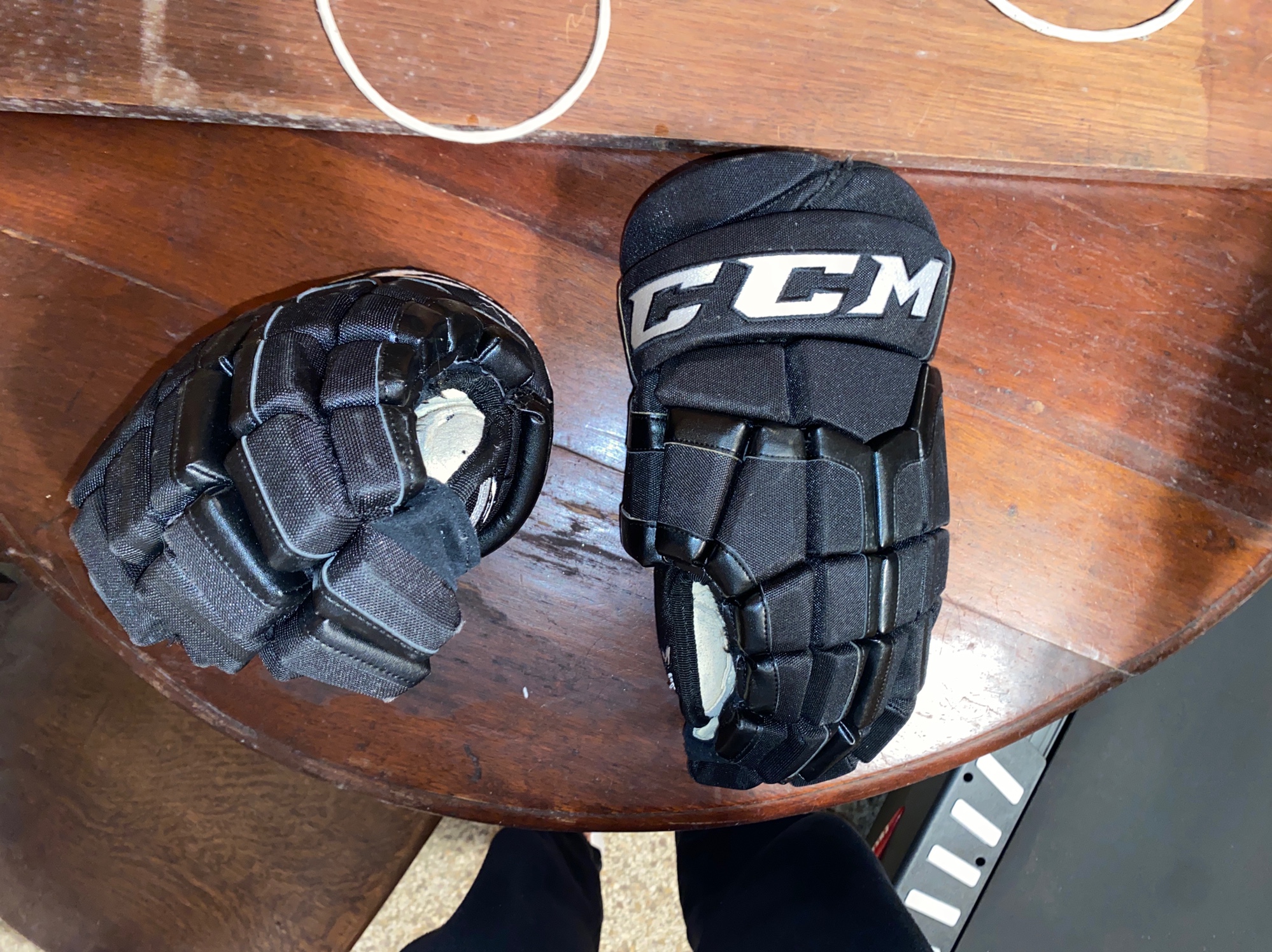 CCM 14" Carolina Hurricanes Pro Stock Gloves SidelineSwap