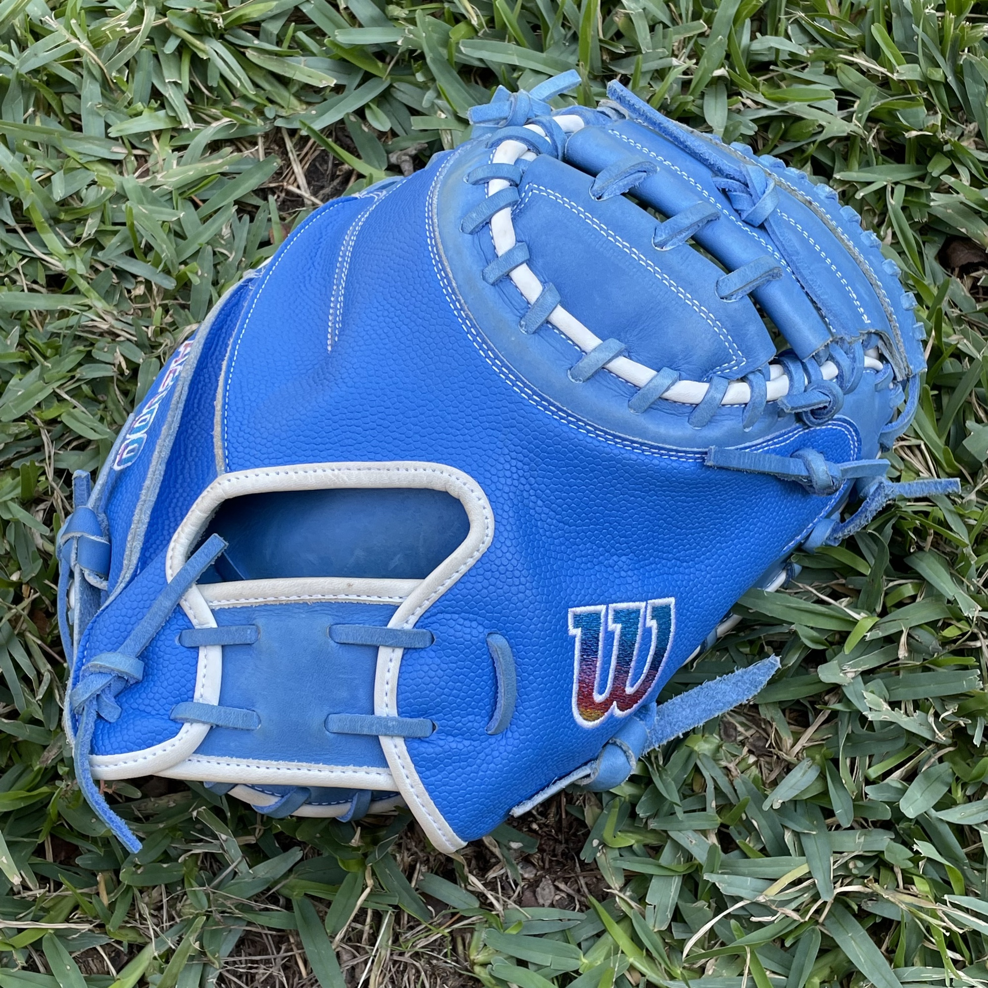 2023 Wilson A2000 DPCM 33" Autism Awareness Love the Movement Catchers