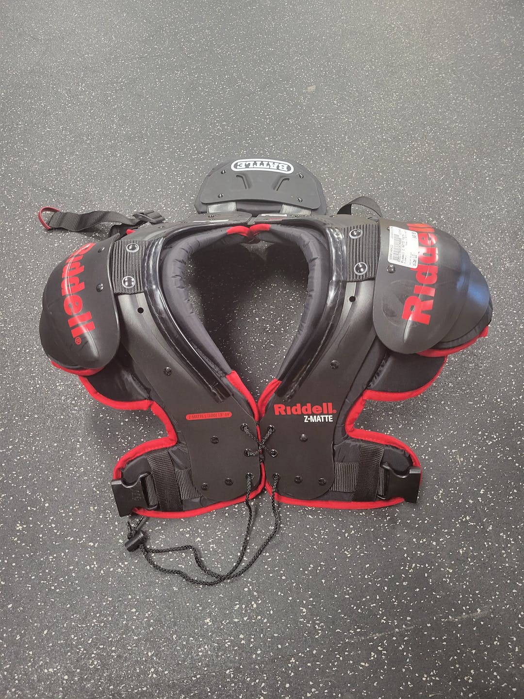 Used Riddell Z Matte Youth Lg Football Shoulder Pads SidelineSwap