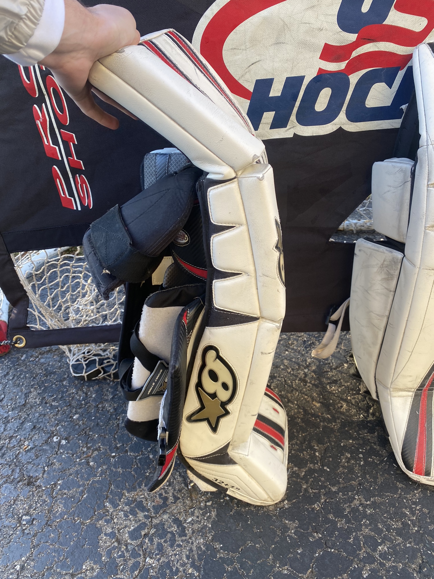 31" Brian's 5.0 Goalie Leg Pads SidelineSwap