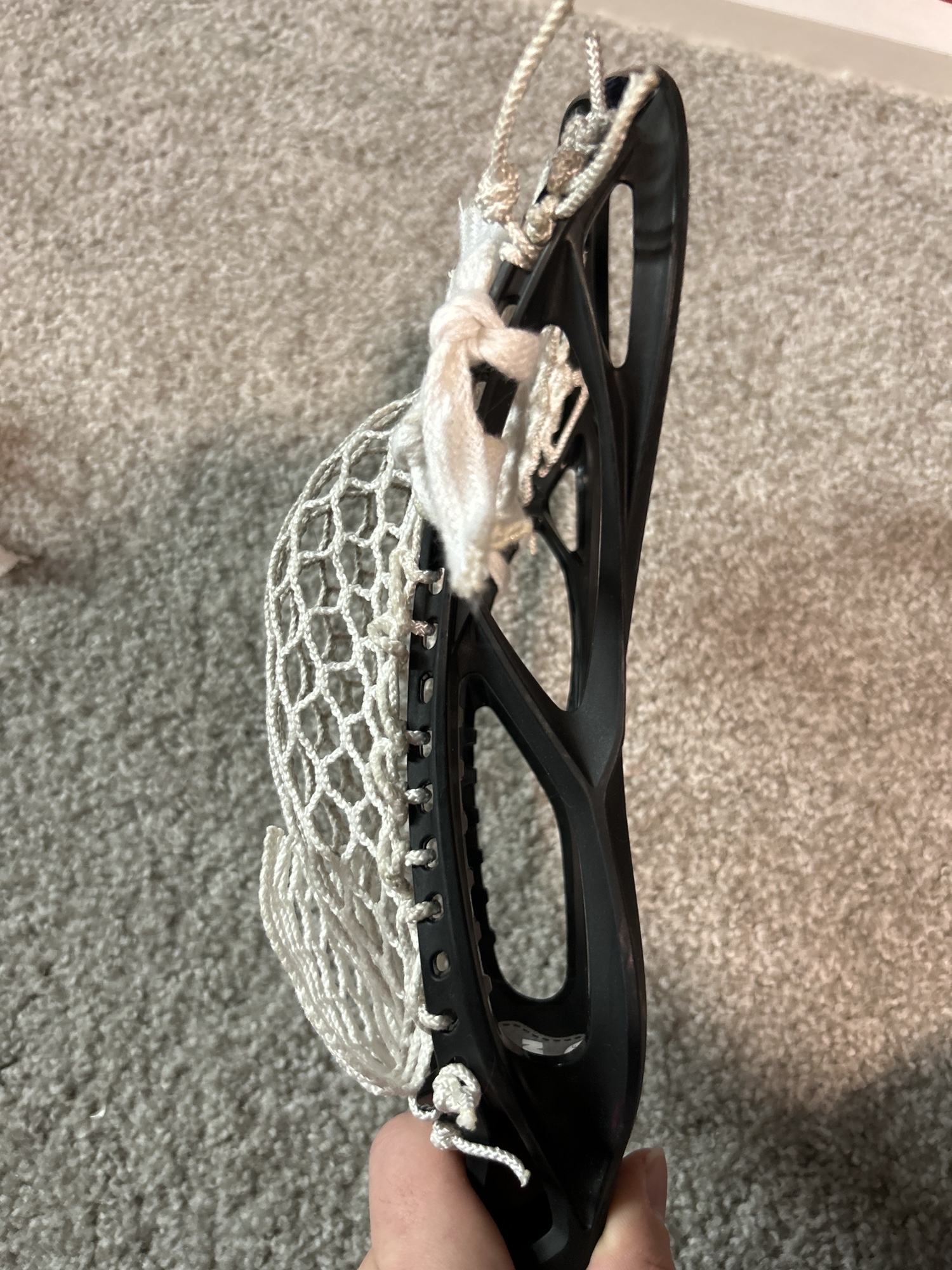 Lightly used STX Strung Stallion 900 Head Strung with East Coast Mesh