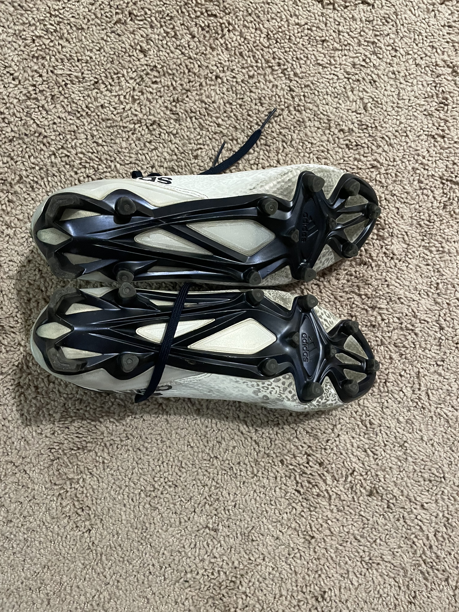 adizero lacrosse cleats