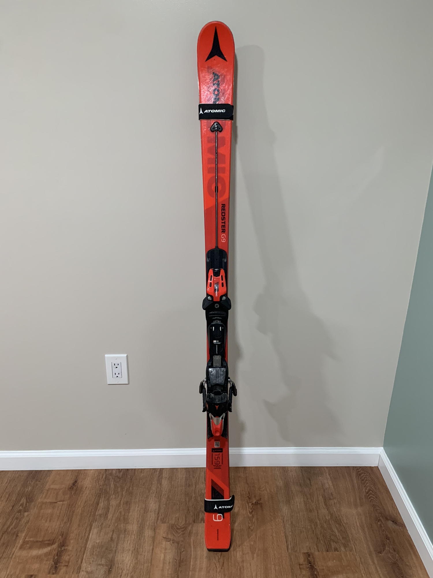 Atomic Redster G9 | SidelineSwap