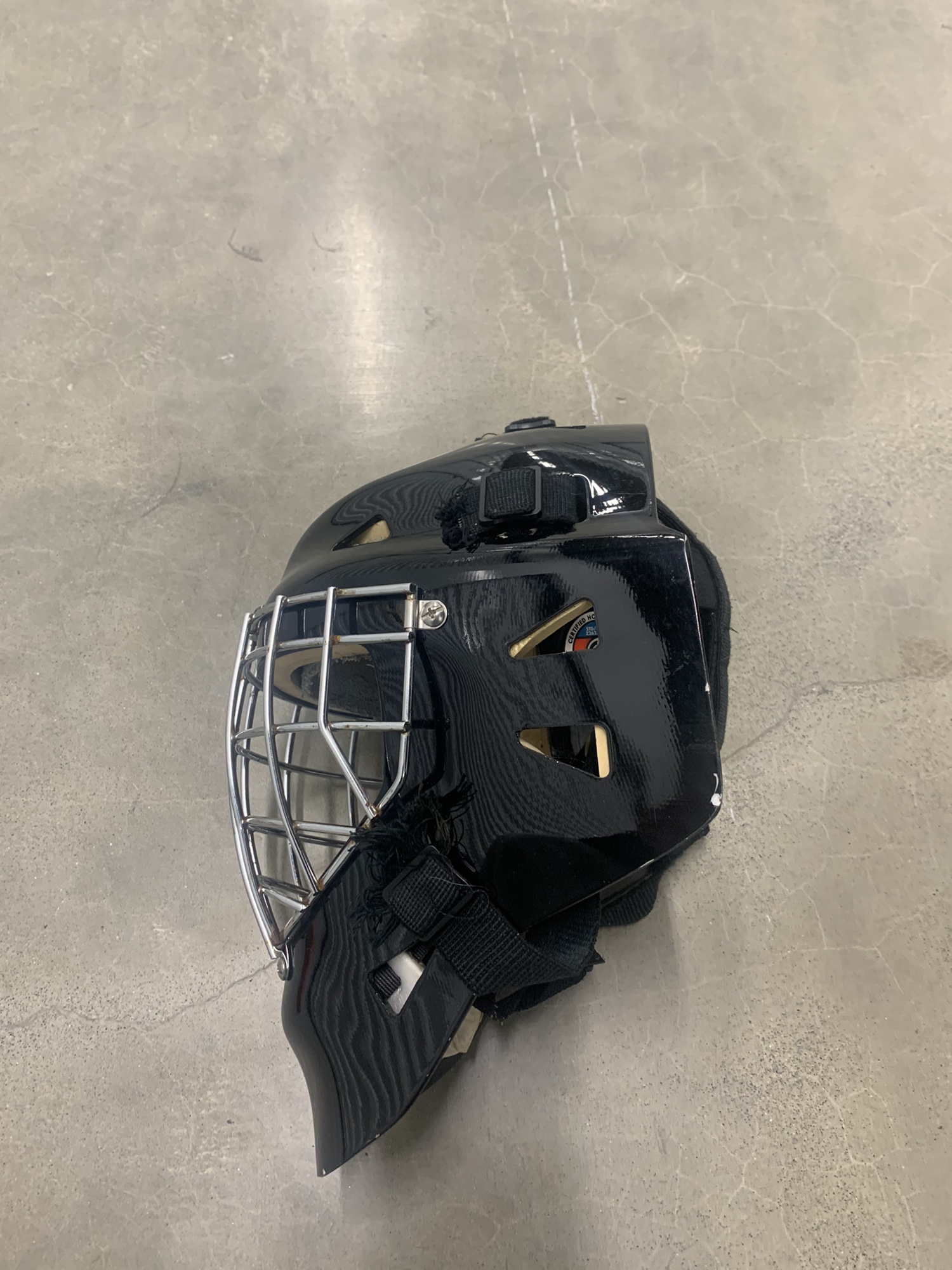 Used Eddy Goalie Mask Medium SidelineSwap