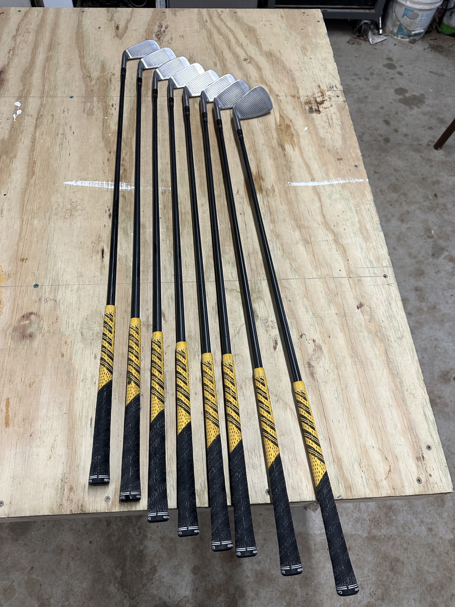 Men's Cobra Graphite Shaft Iron Set SidelineSwap