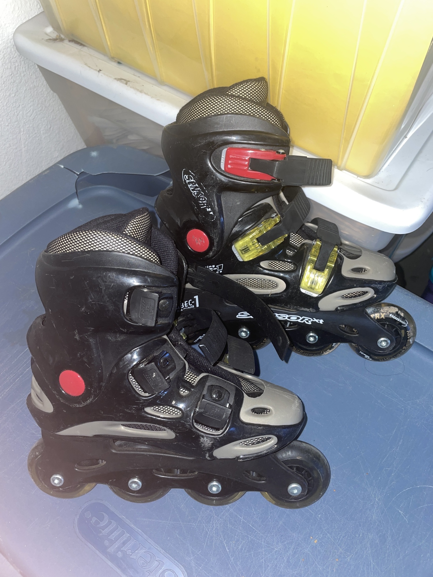 Used Regular Width Size 1 ABEC1 racing Inline Skates SidelineSwap