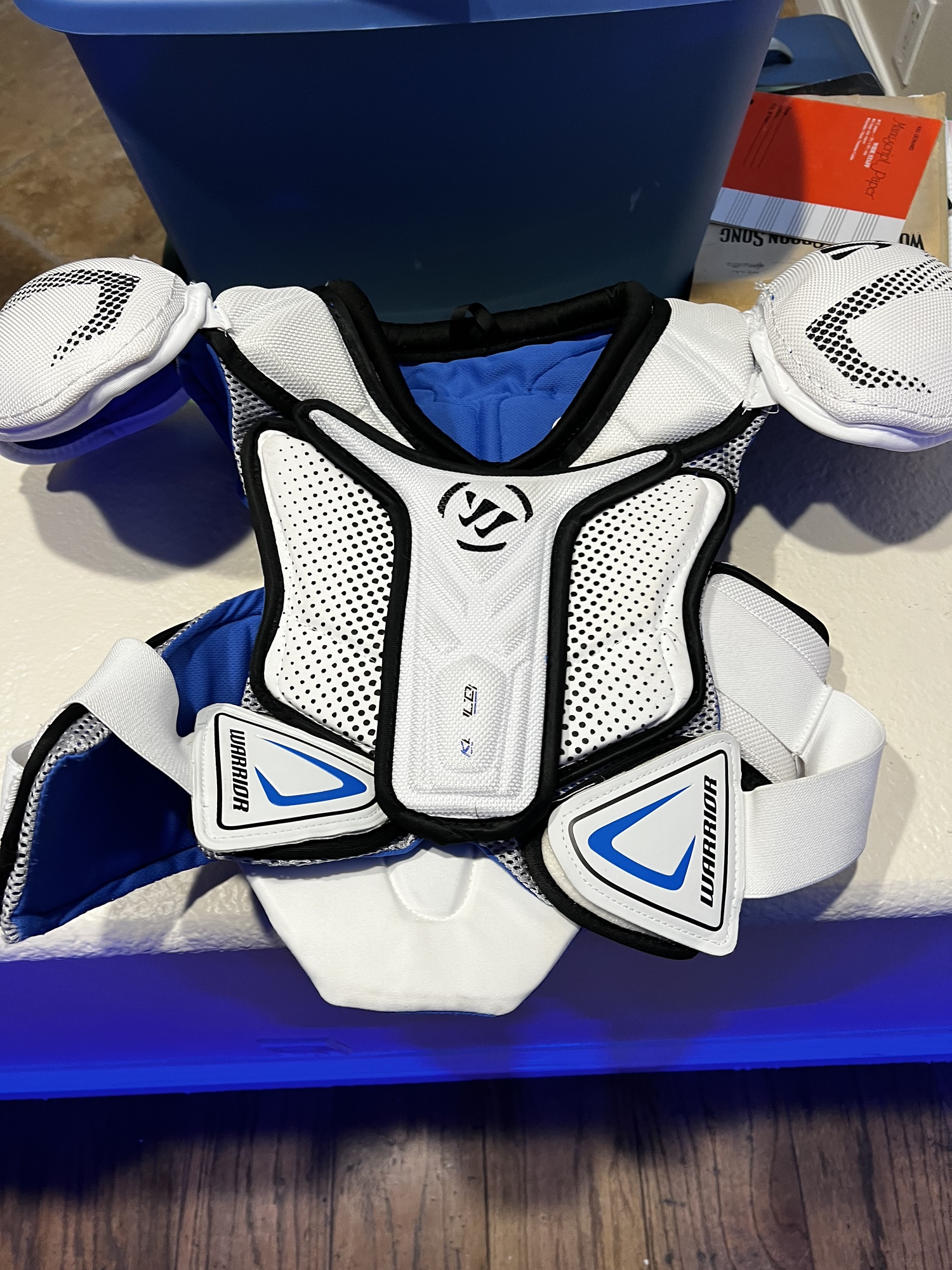 Warrior shoulder pads SidelineSwap