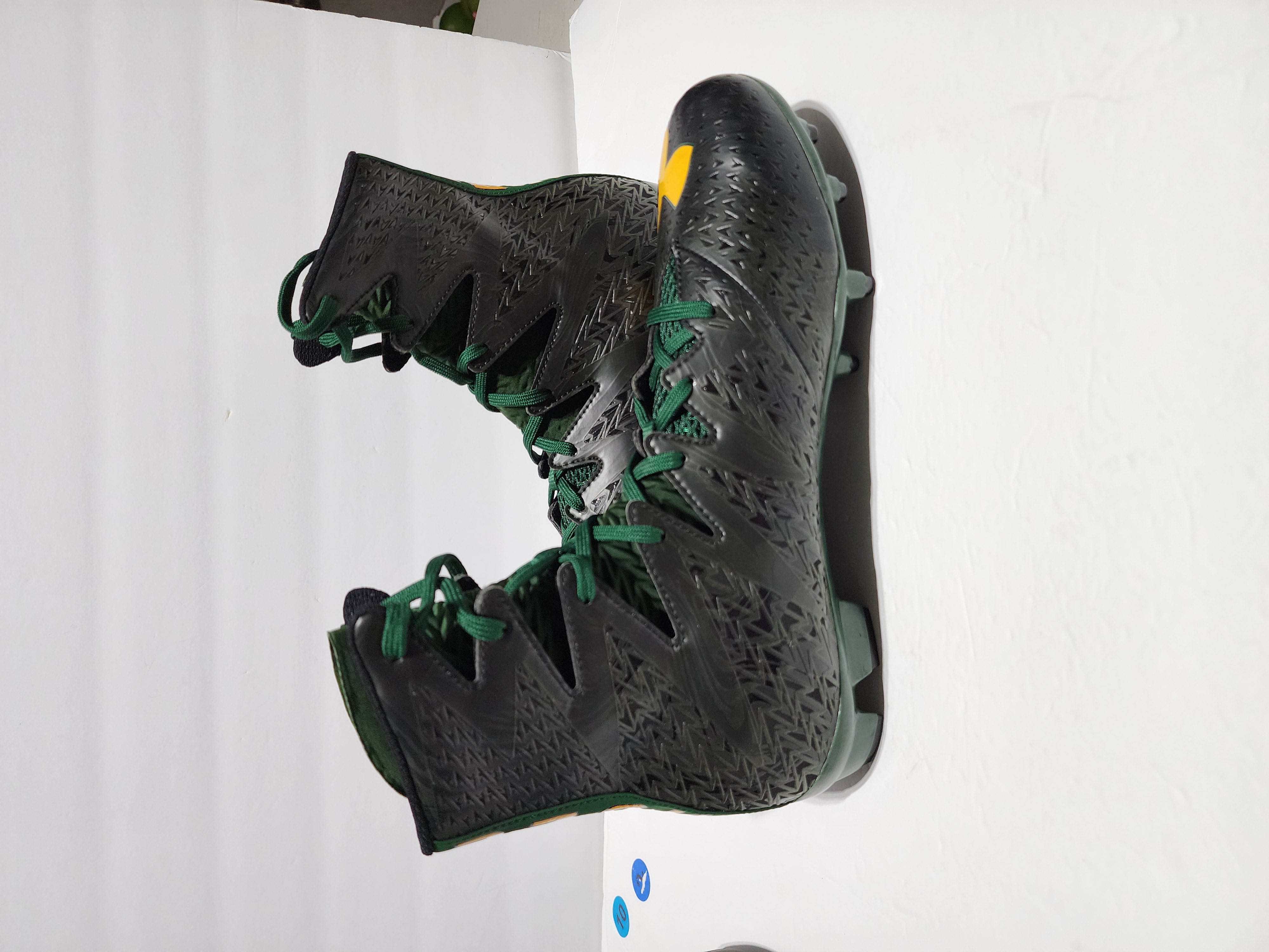 under armour men's highlight mc le lacrosse cleats