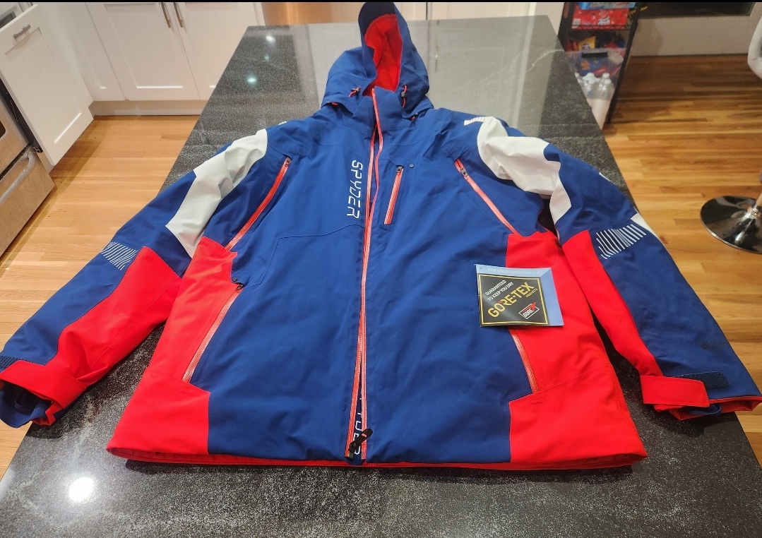 Brand New with tags Men's Large Spyder Leader Jacket SidelineSwap