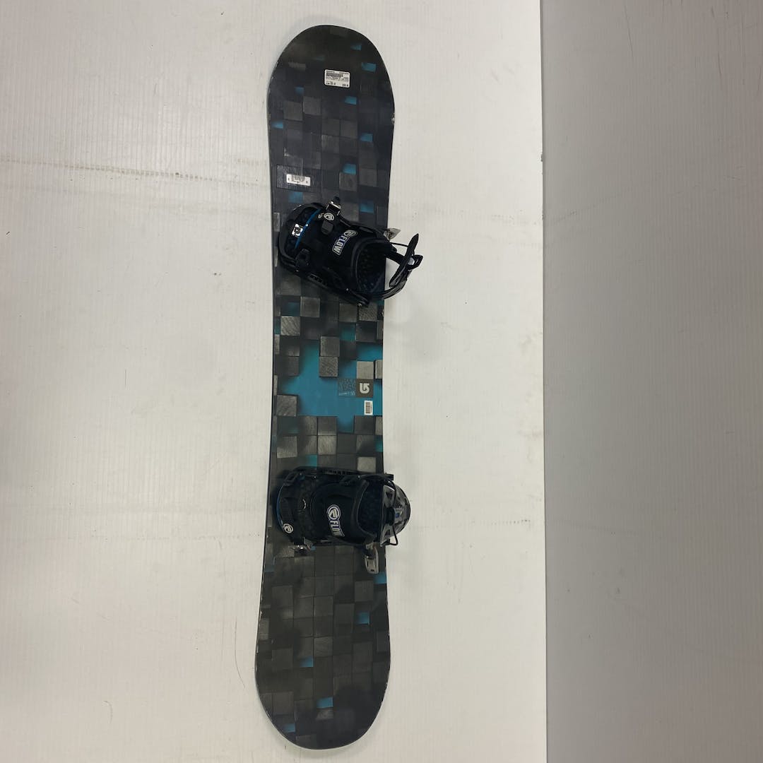 Used Burton Process Cm Mens Snowboard Combo New Matrix Bindings