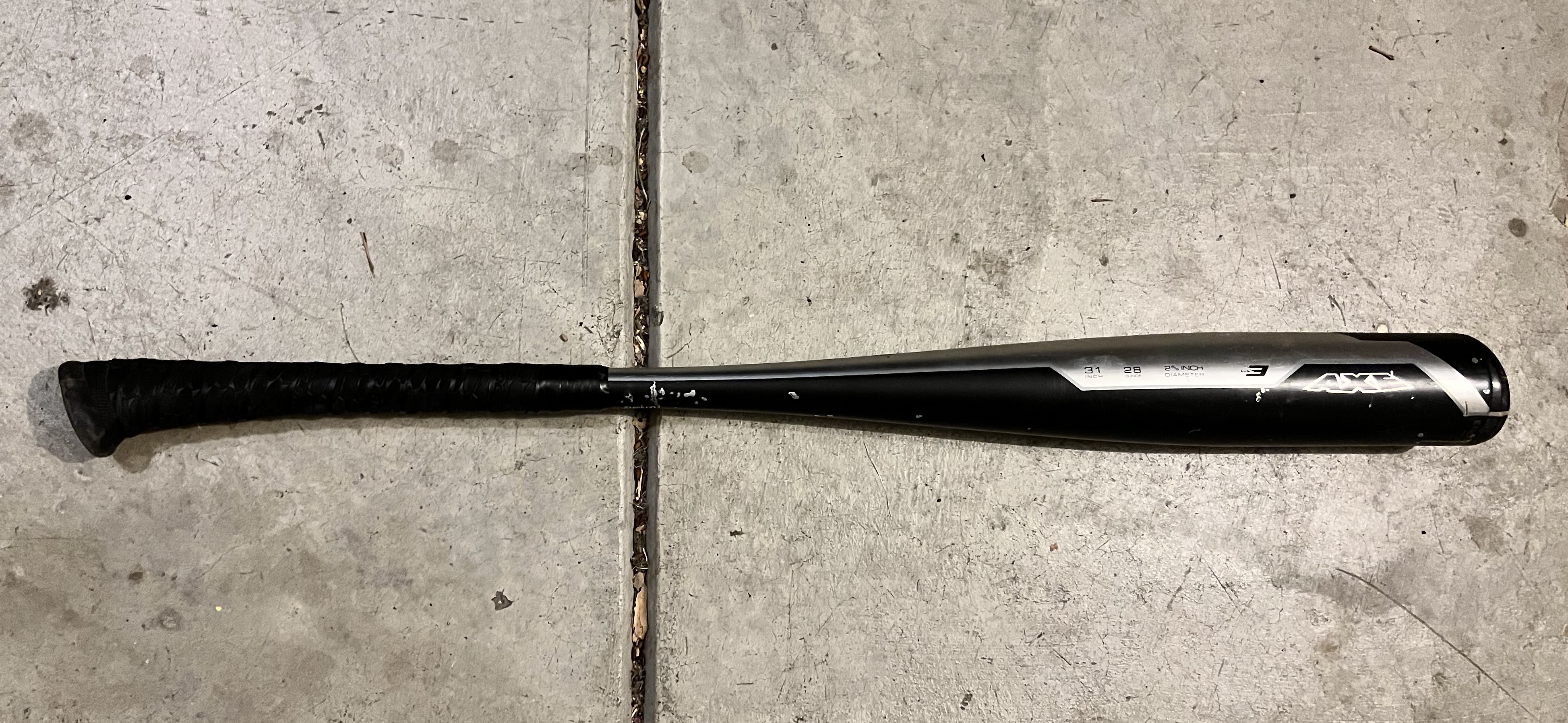 Used BBCOR Certified AXE Alloy Elite One Bat (3) 28 oz 31" SidelineSwap