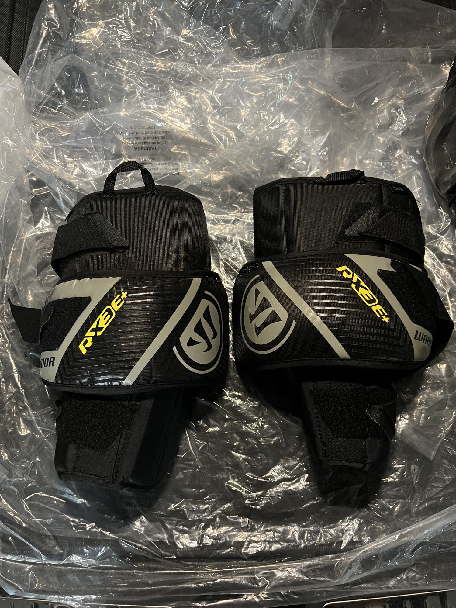 WARRIOR RITUAL X3 E+ GOALIE KNEE PADS SENIOR SidelineSwap