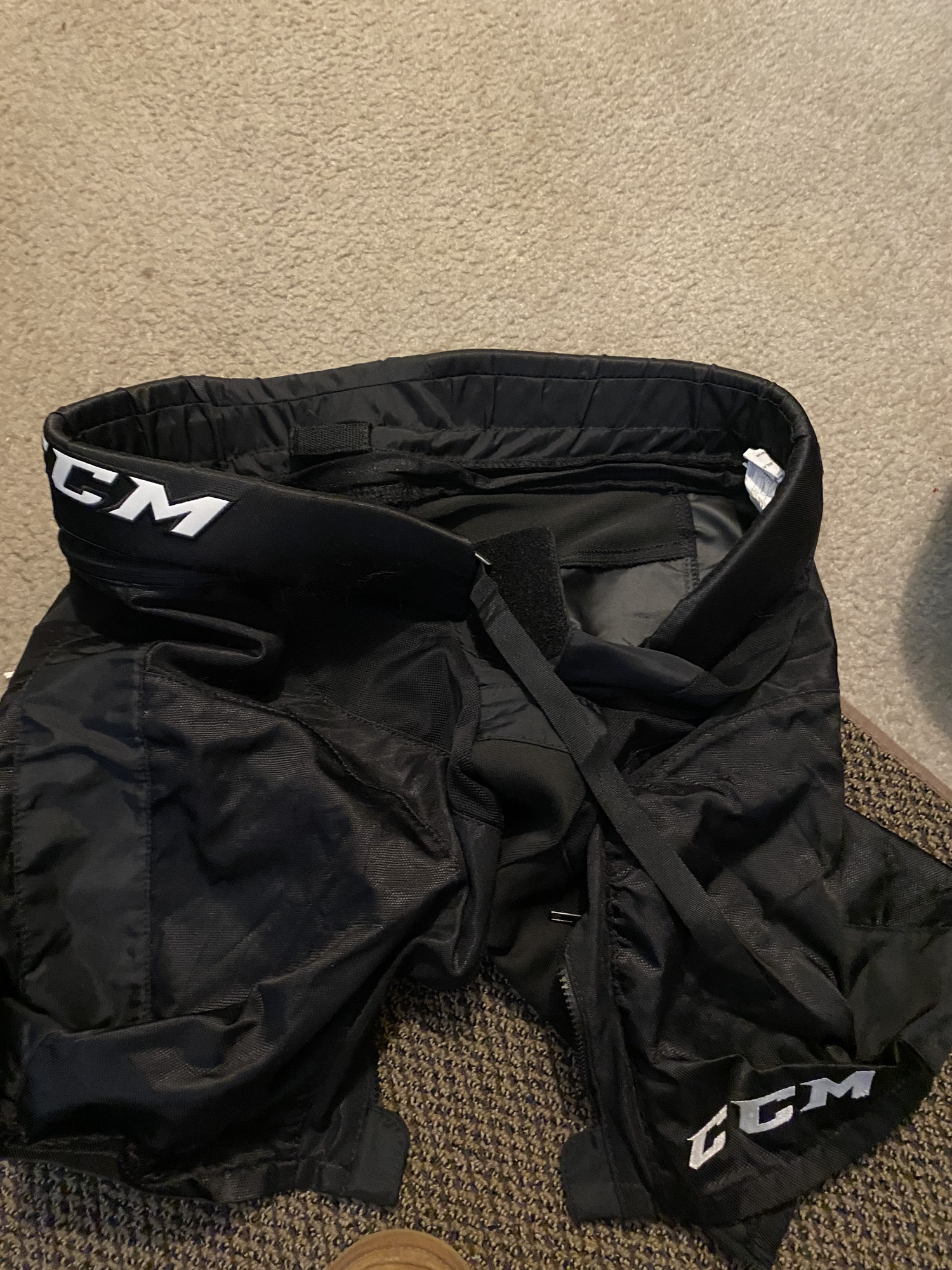 Used Large CCM Tacks 7092 Girdle SidelineSwap