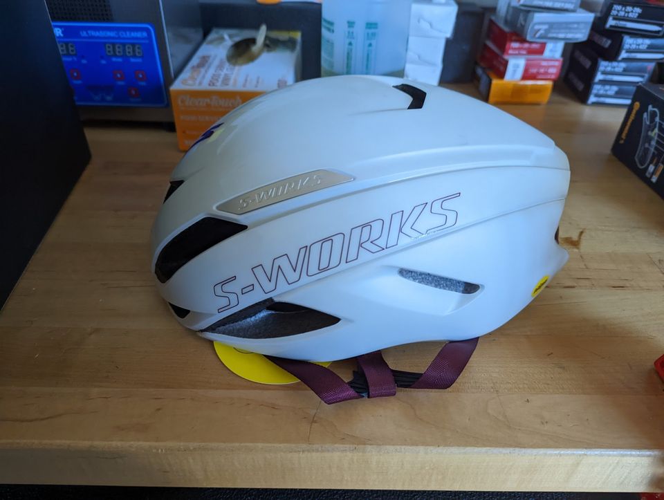 New Specialized Bike Helmet SWorks Evade II Size Small White
