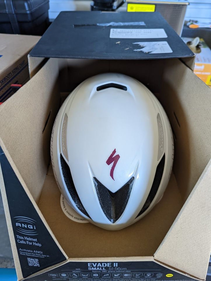 New Specialized Bike Helmet SWorks Evade II Size Small White
