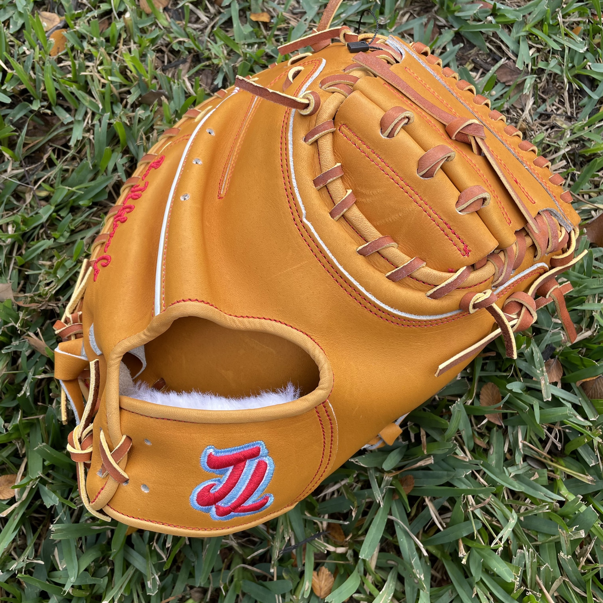 New 2022 JL Glove Co 33.5 Inch Catcher's Mitt BK11 SidelineSwap