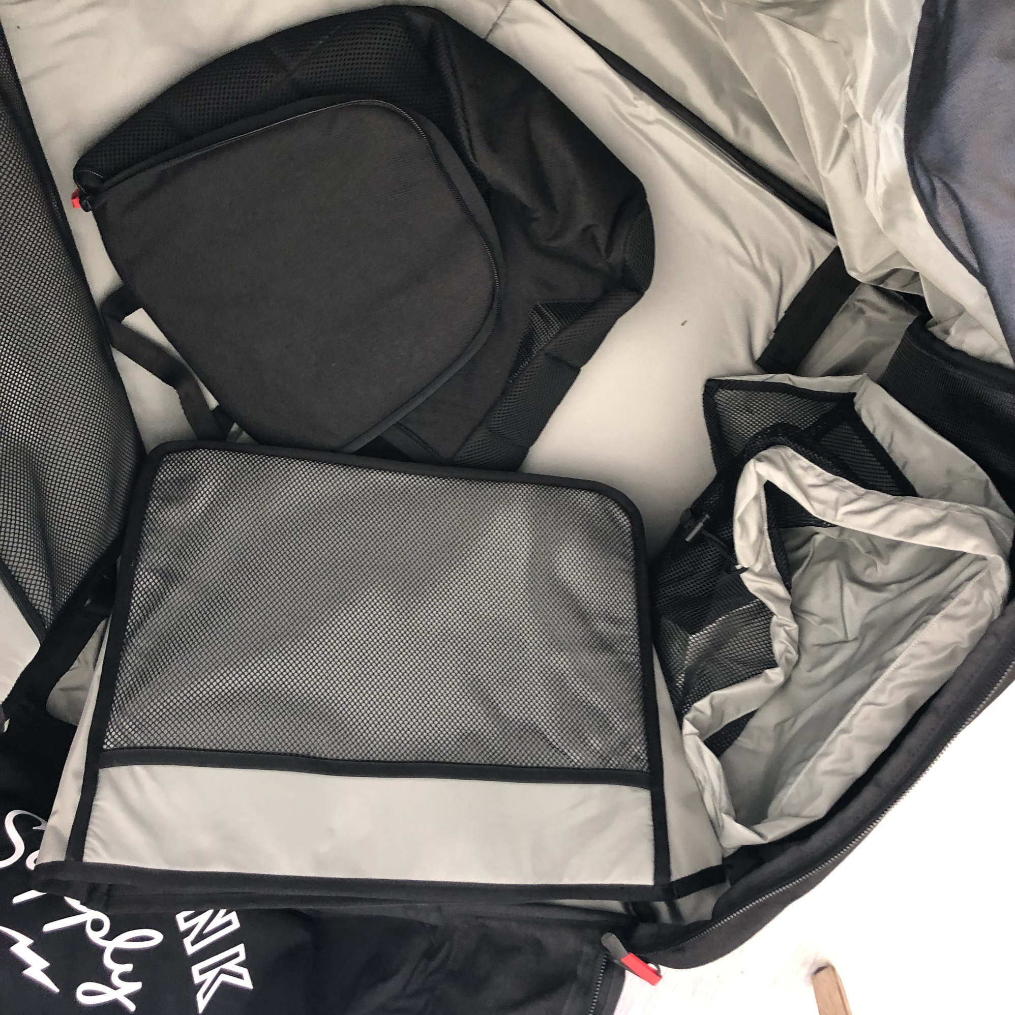Say Goodbye To Gear Grime: Your Ultimate Guide To The Pacific Rink Bag - ft1afjs