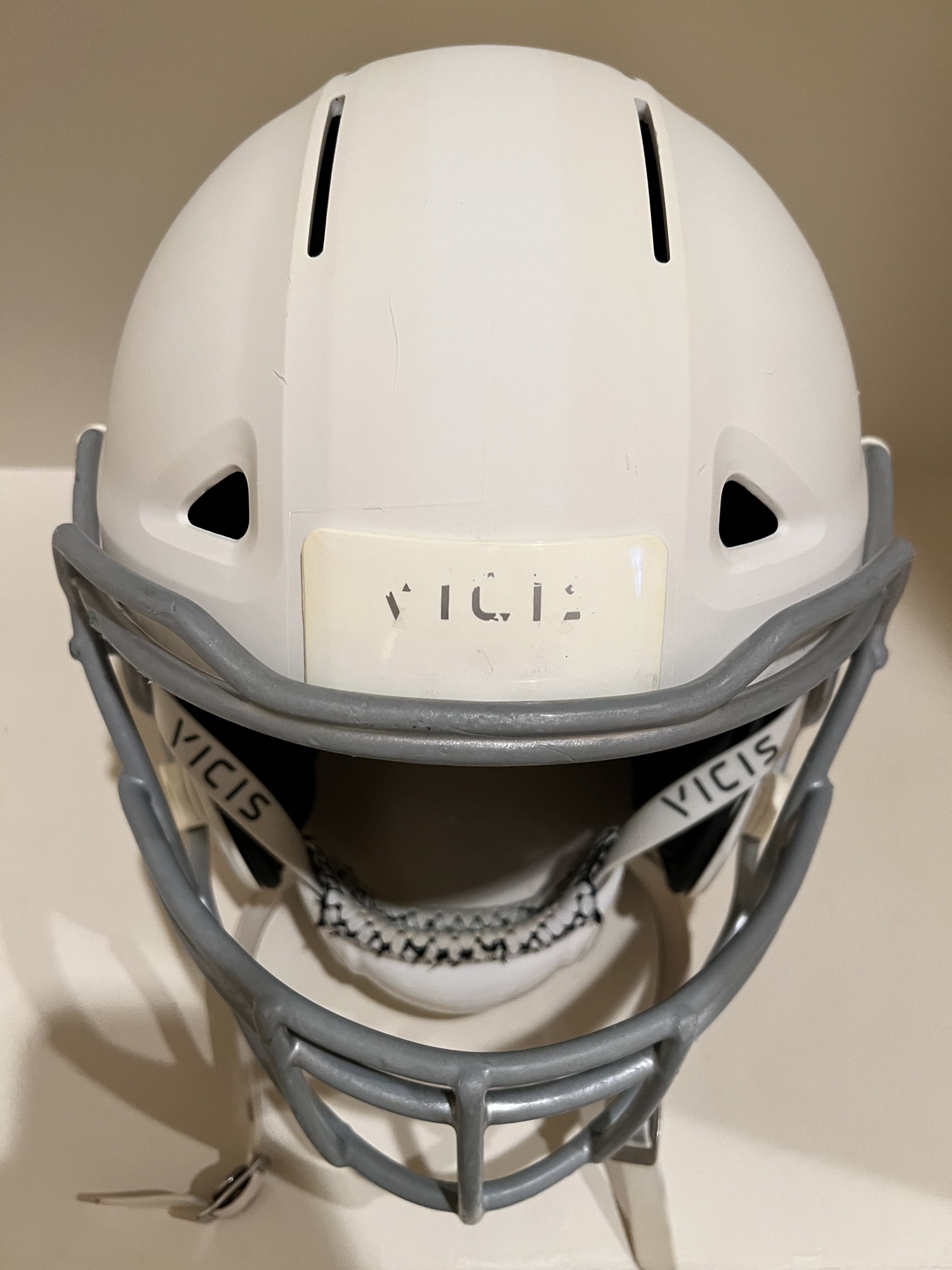 Vicis Adult Football Helmet. Size A Vicis ZERO1 2018. | SidelineSwap