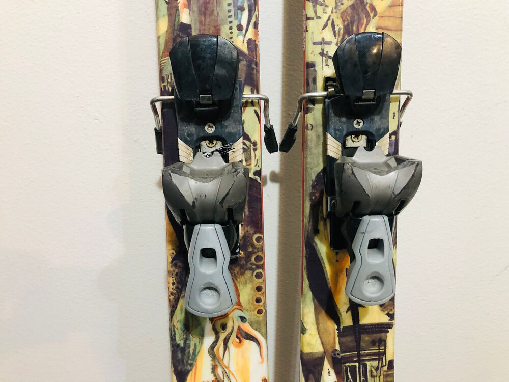 Armada ARV Ti Twin Tip Rocker Downhill Skis 168 cm. Salomon Bindings