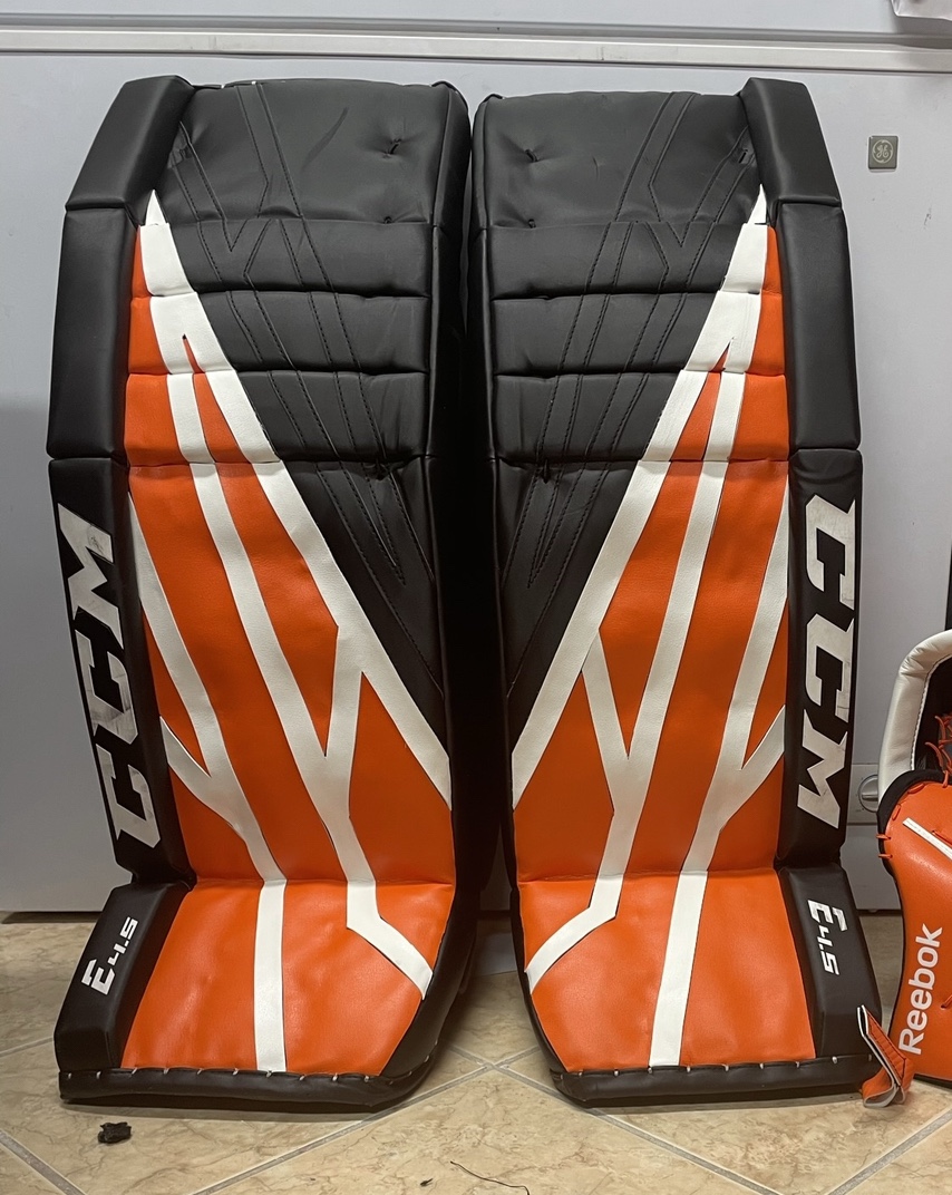 ccm eflex4.5 goalie pads SidelineSwap