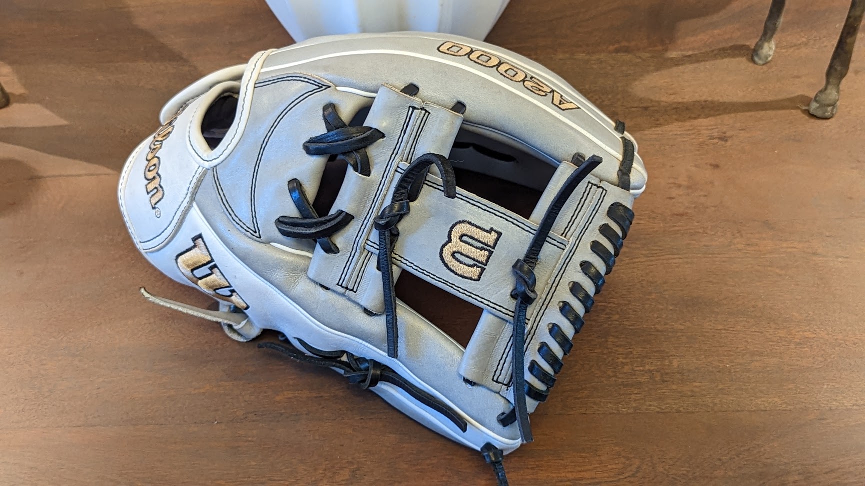 New w/ upgraded 85 breakin 2022 Wilson A2000 H75 Fastpitch Softball
